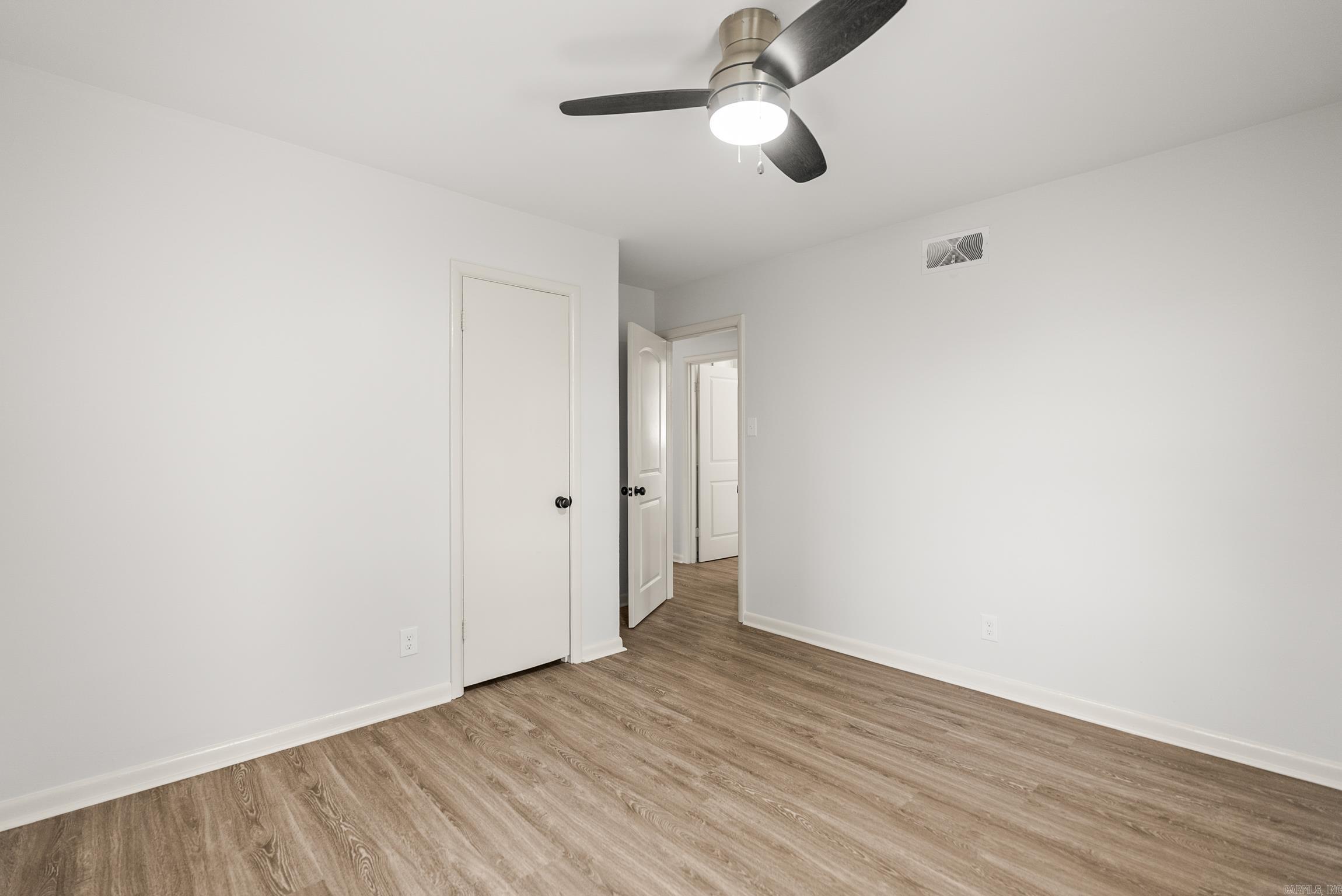 WAKEFIELD VILLAGE - Residential