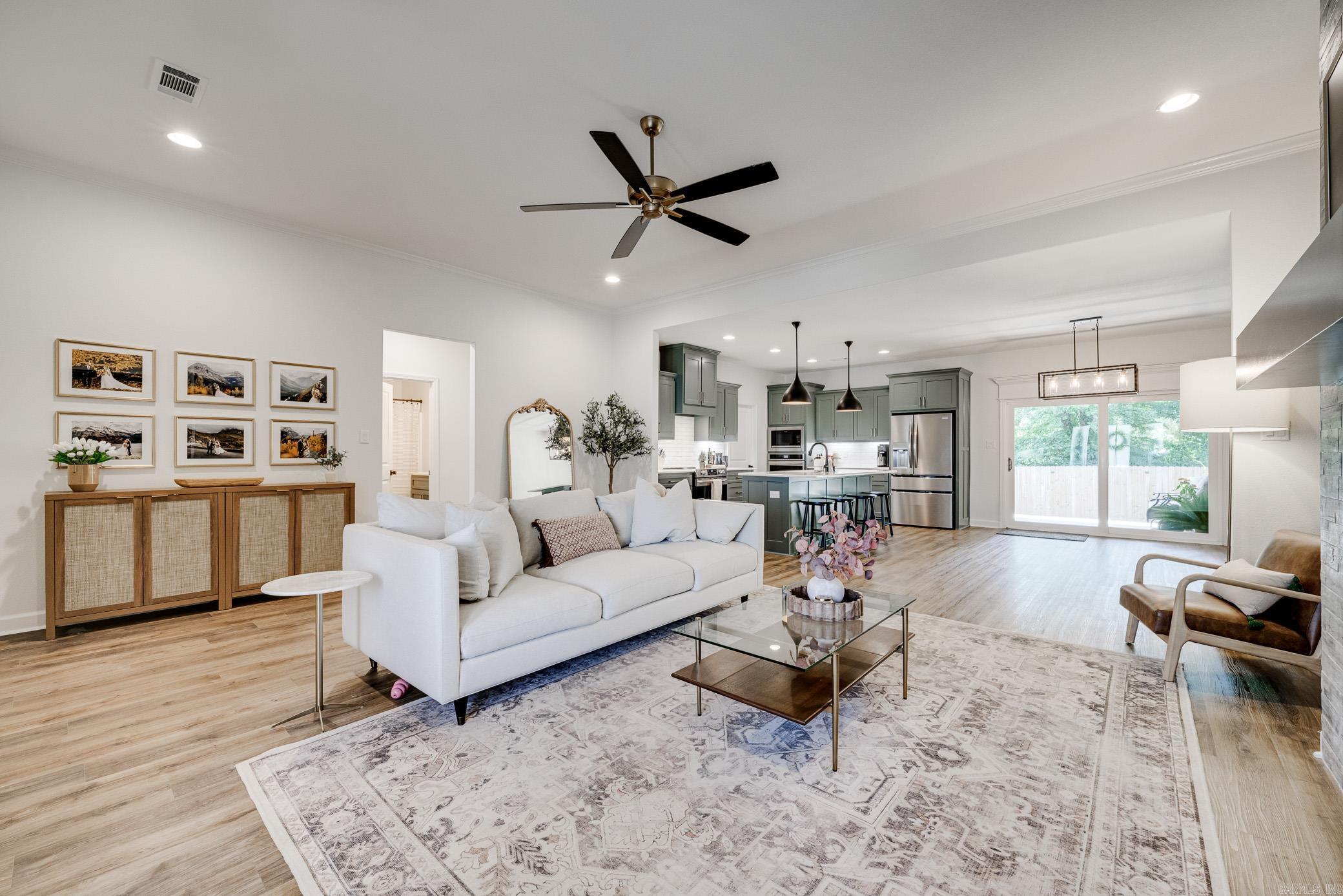 OLDE SALEM TOWNSHIP - Residential