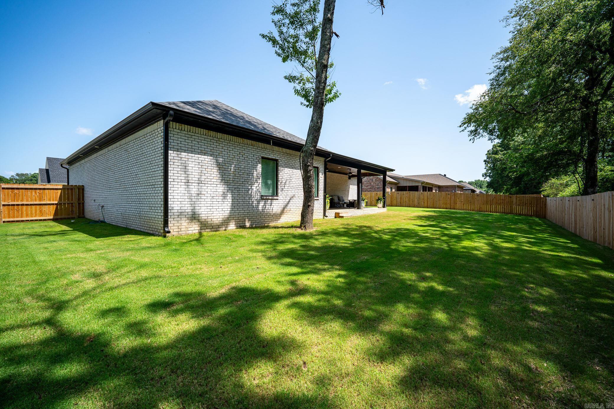 OLDE SALEM TOWNSHIP - Residential