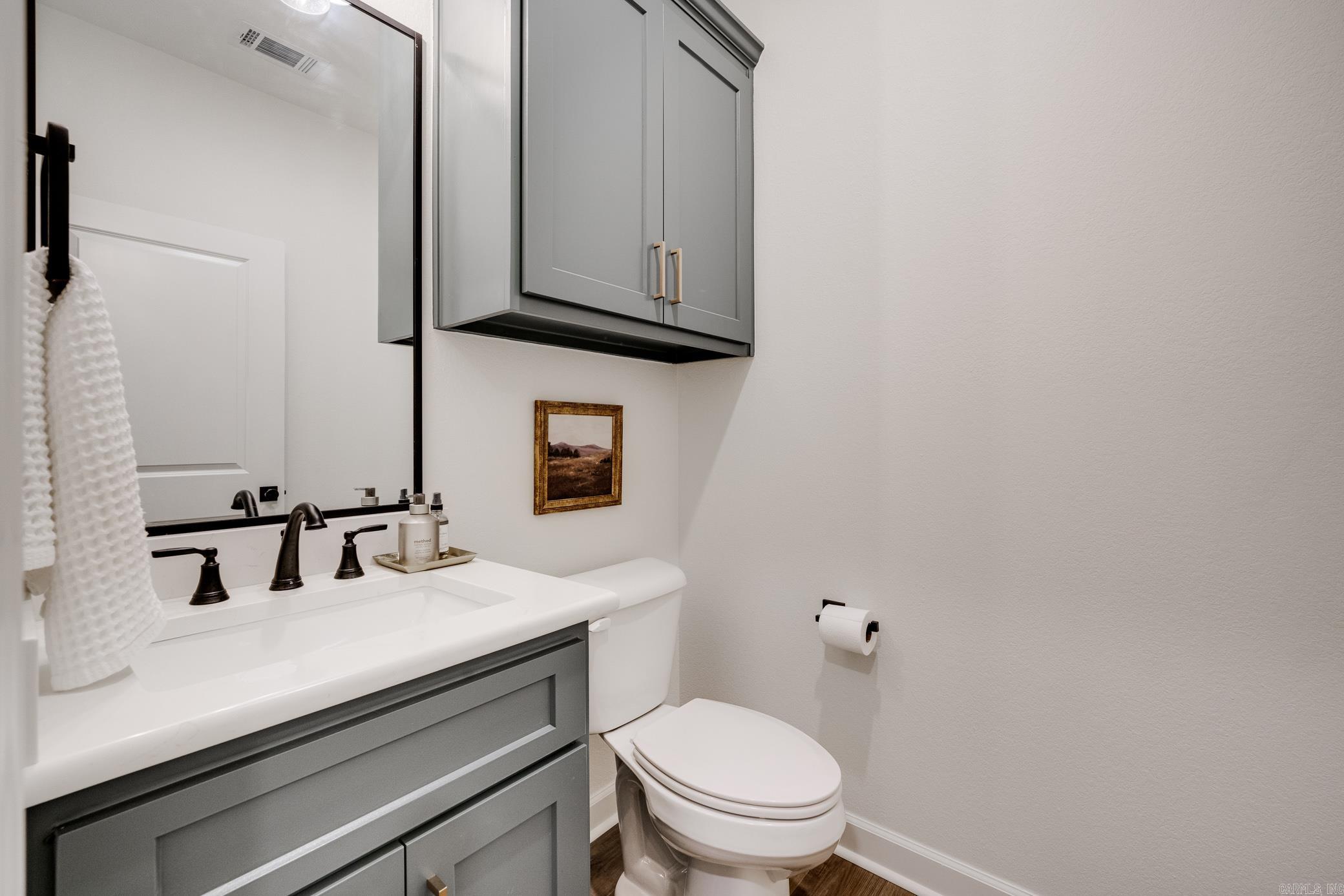 OLDE SALEM TOWNSHIP - Residential