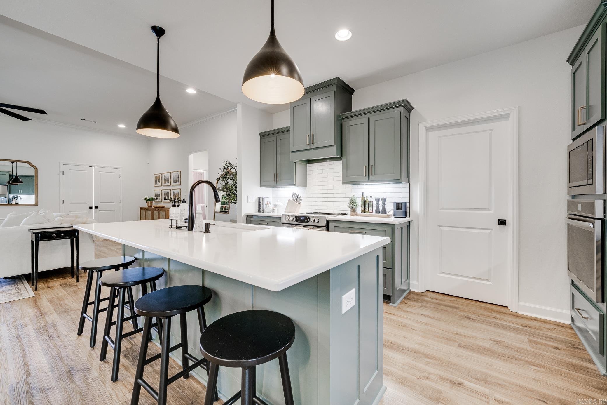 OLDE SALEM TOWNSHIP - Residential