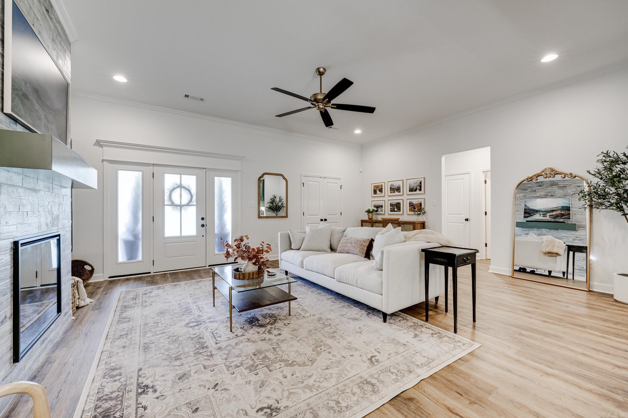 OLDE SALEM TOWNSHIP - Residential