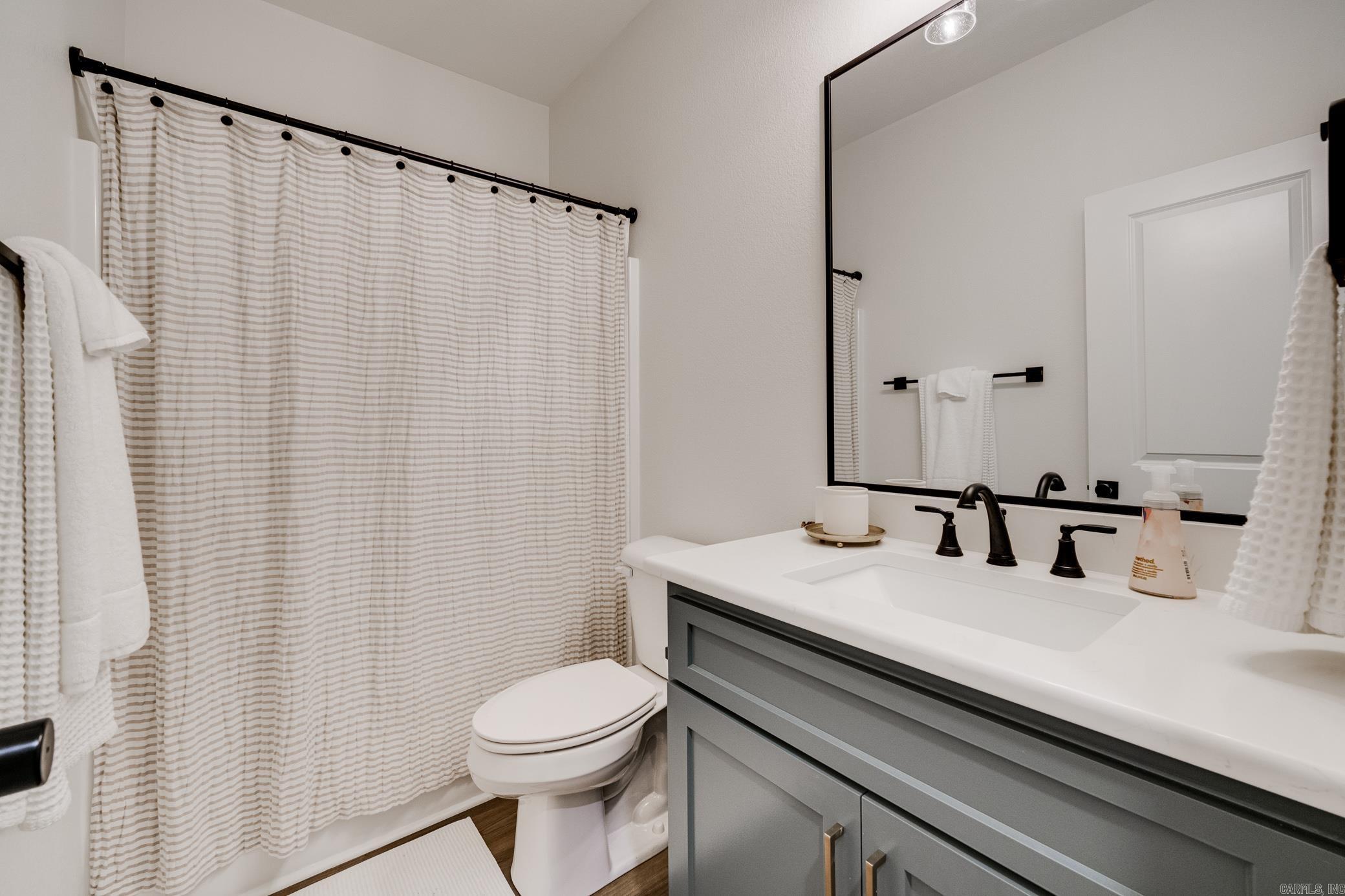 OLDE SALEM TOWNSHIP - Residential