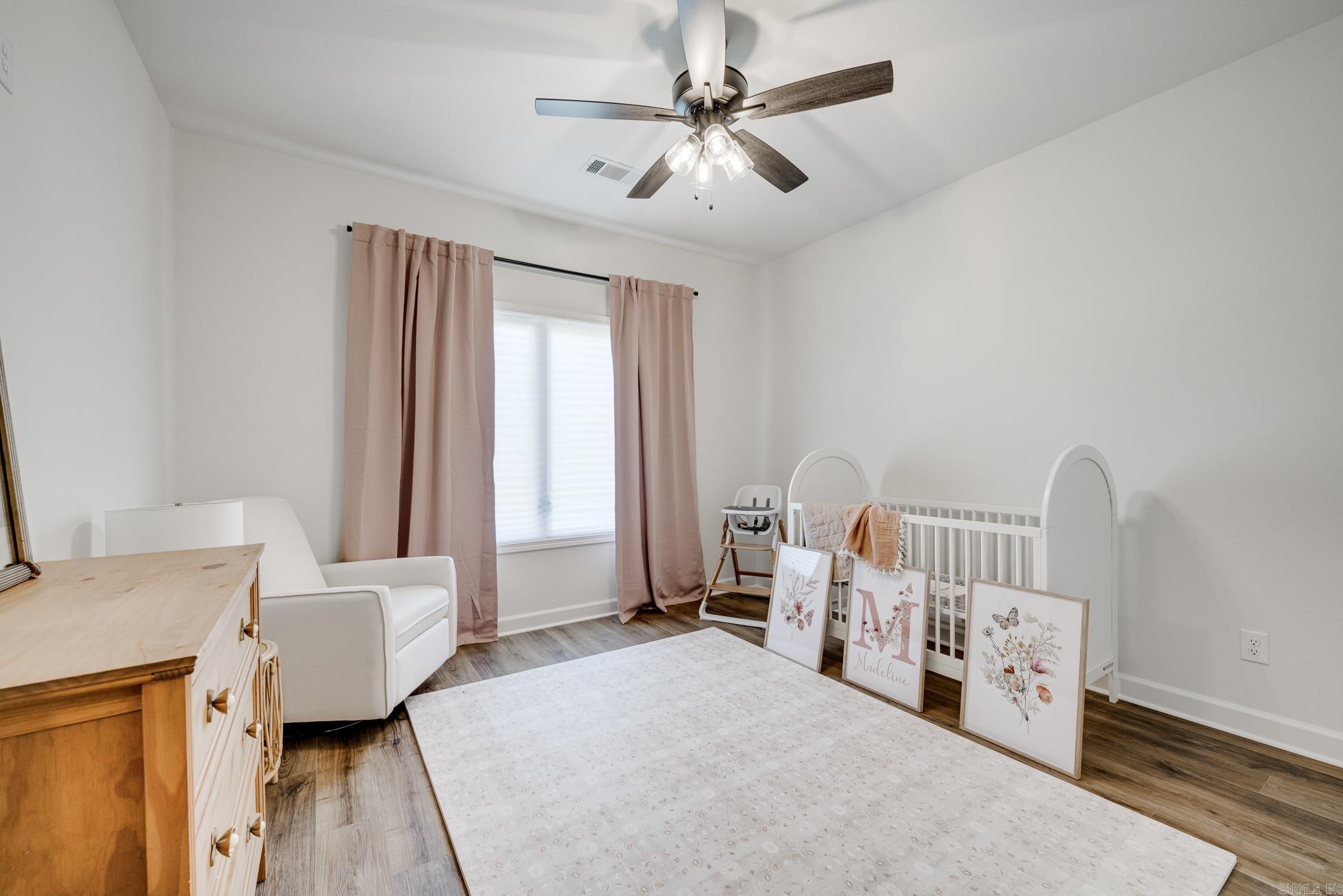 OLDE SALEM TOWNSHIP - Residential