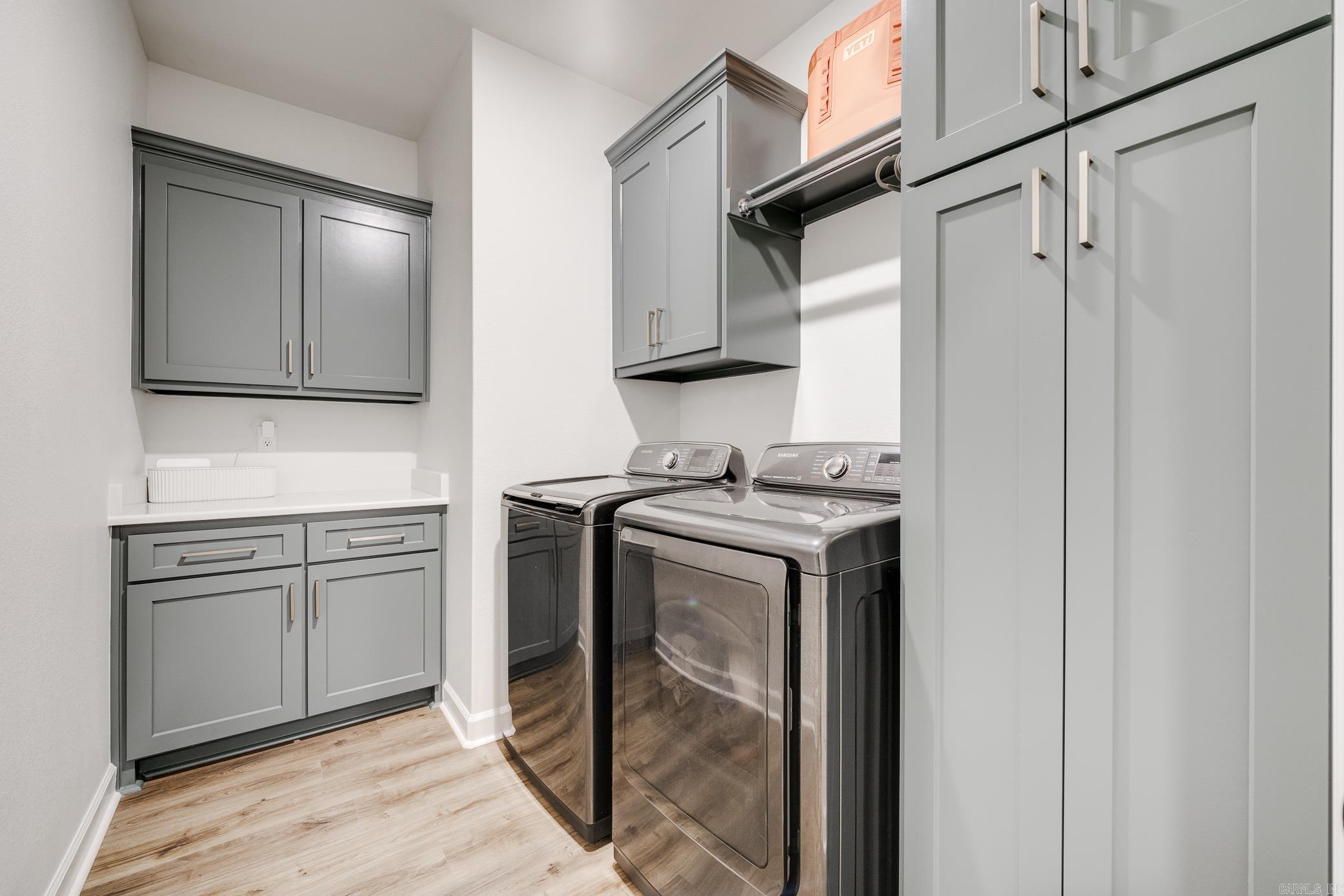OLDE SALEM TOWNSHIP - Residential