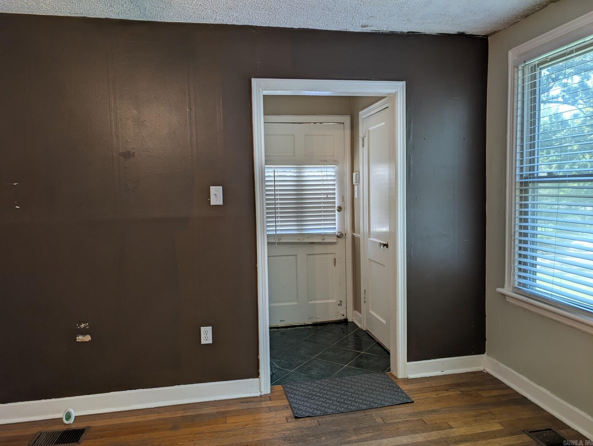 CHERRY & COX - Residential