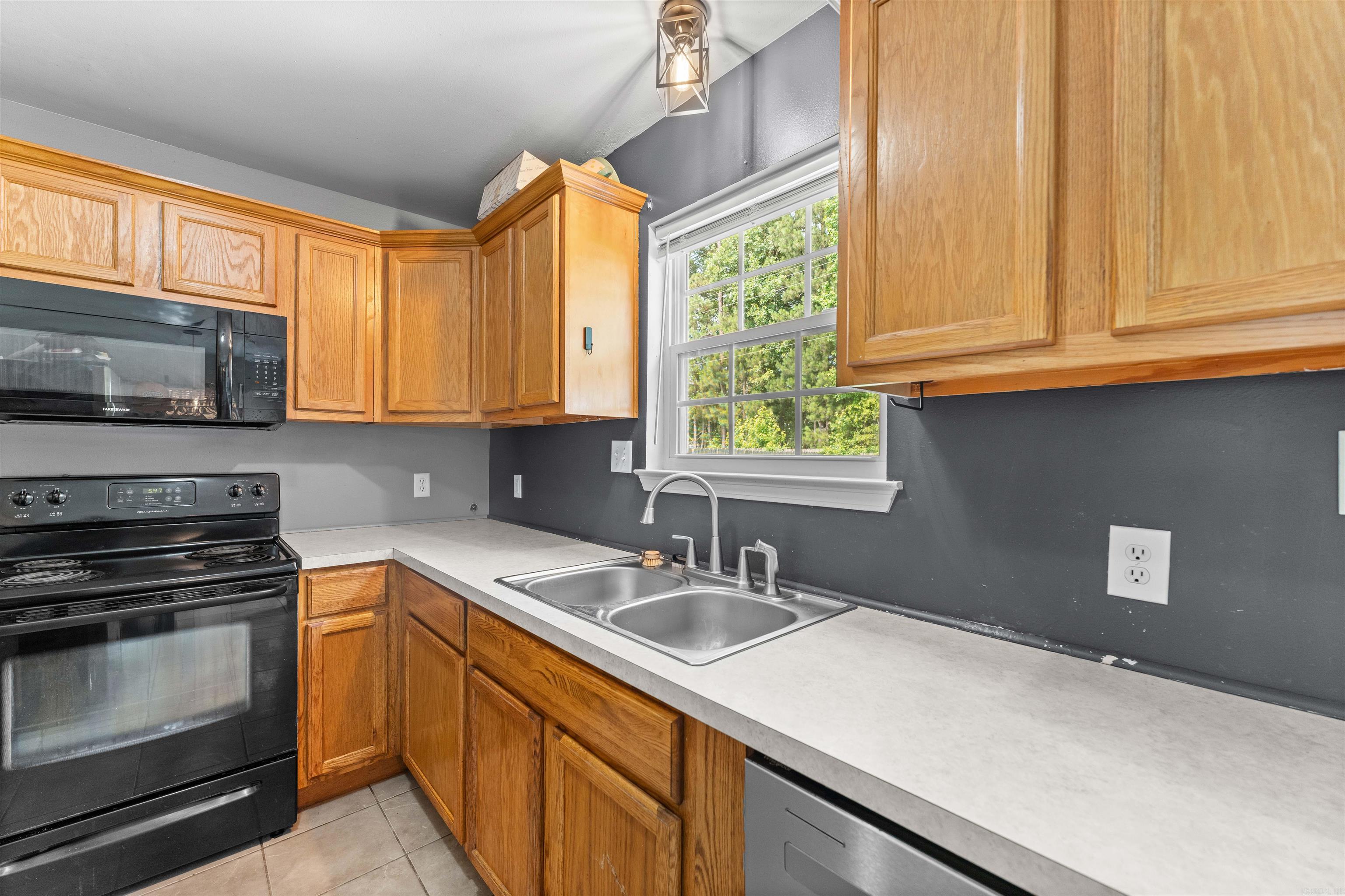 Old Meadows Phase I - Residential