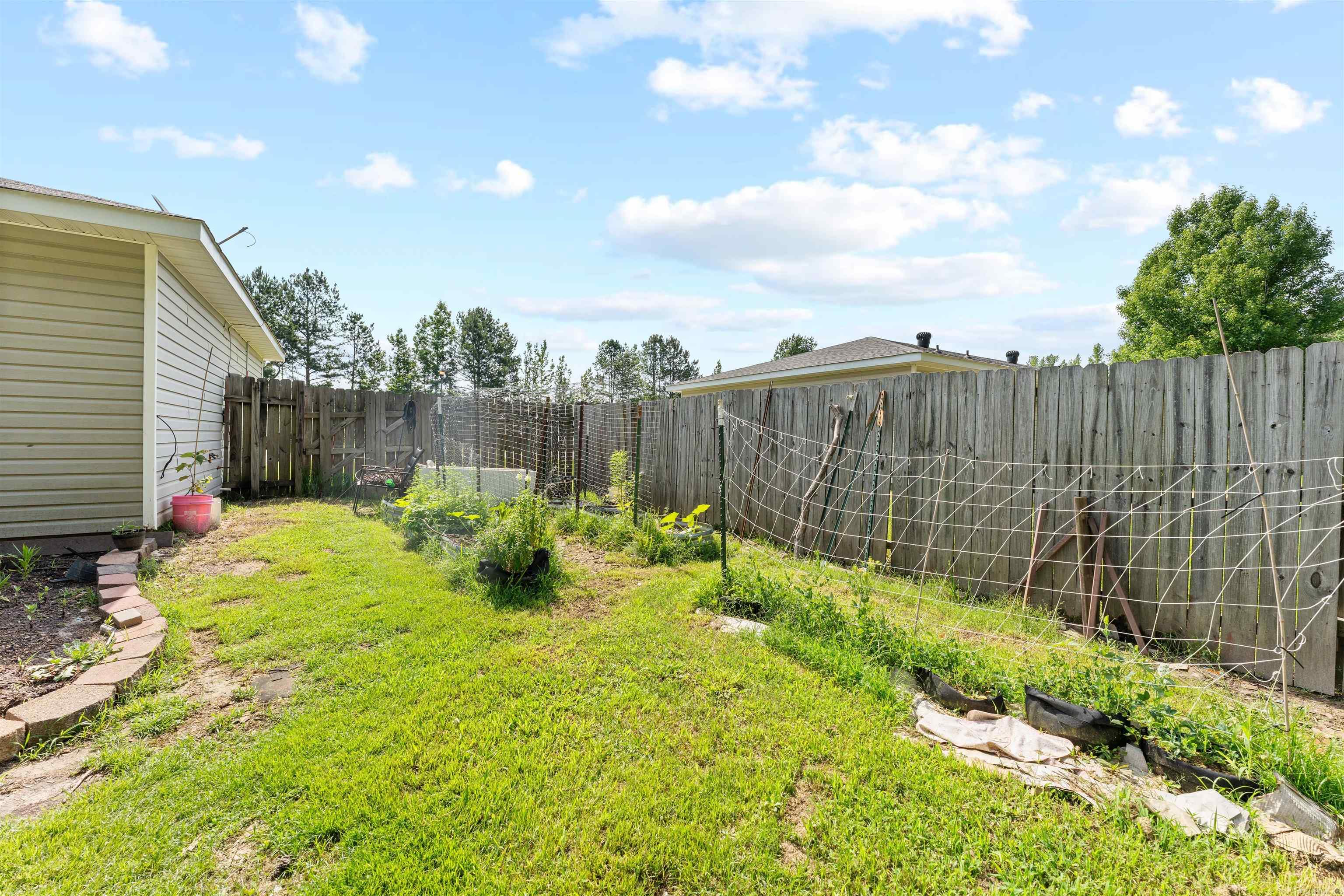 Old Meadows Phase I - Residential