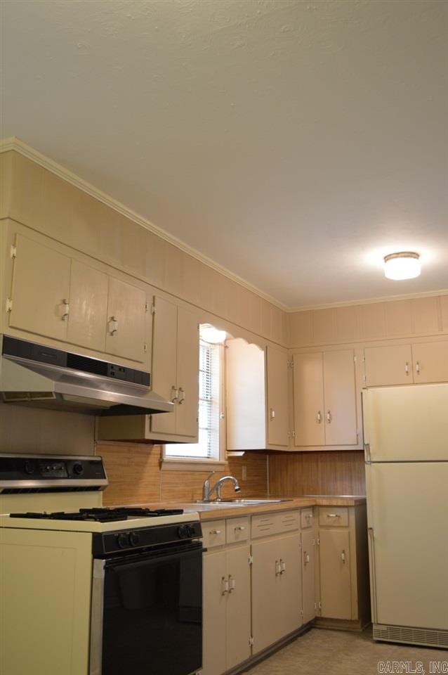 PINEWOOD ADD - Residential