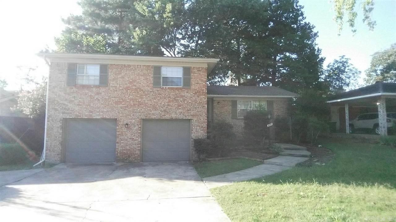 Spacious 2 Story home located in the convenient location of Midtown Little Rock. Updates throughout with 3 bedrooms, 2 bathrooms, fireplace, den and more!