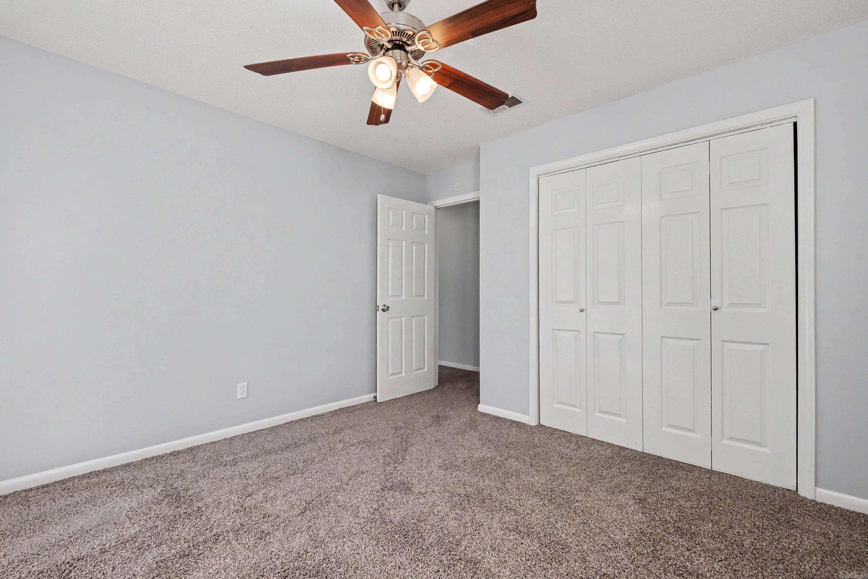 VERVACK HILLS - Residential