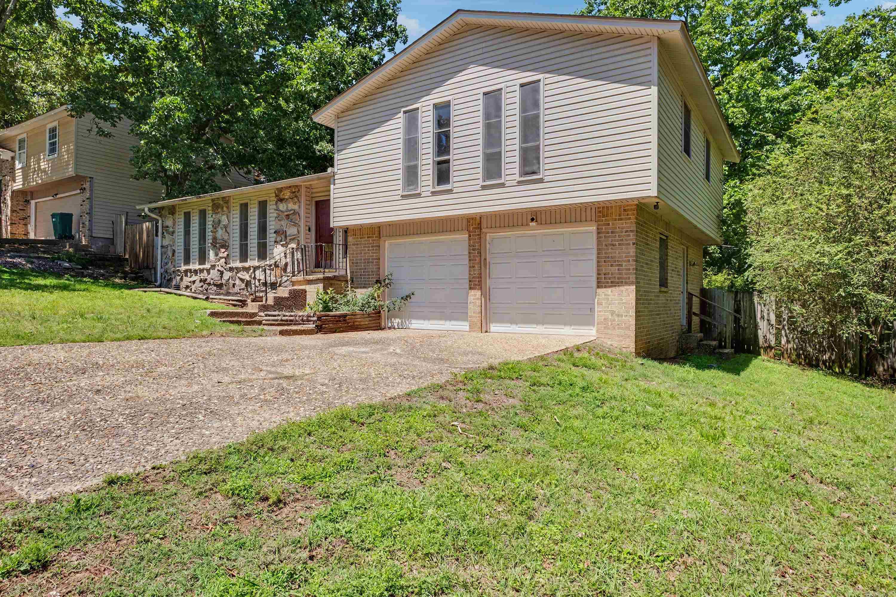 VERVACK HILLS - Residential