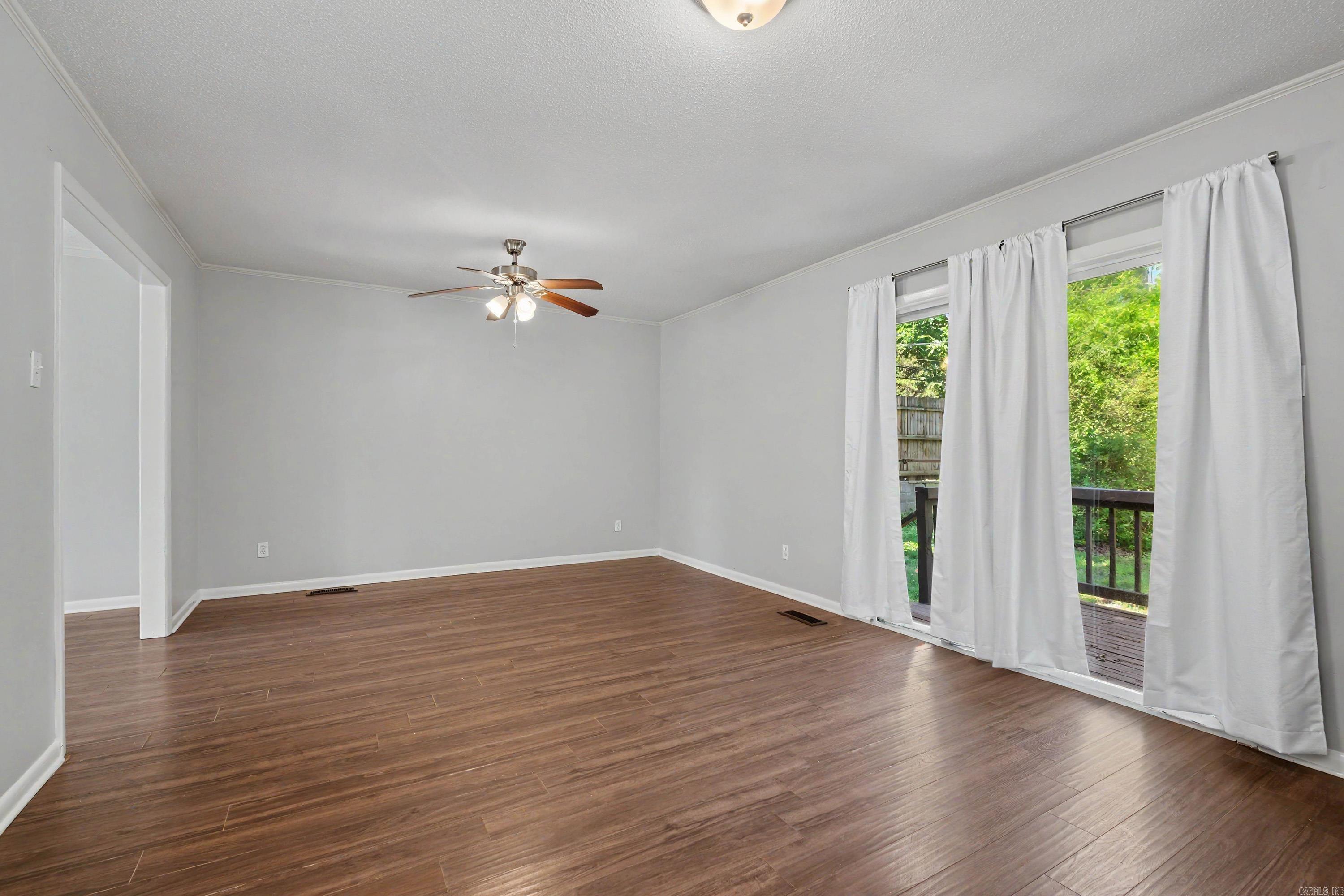 VERVACK HILLS - Residential