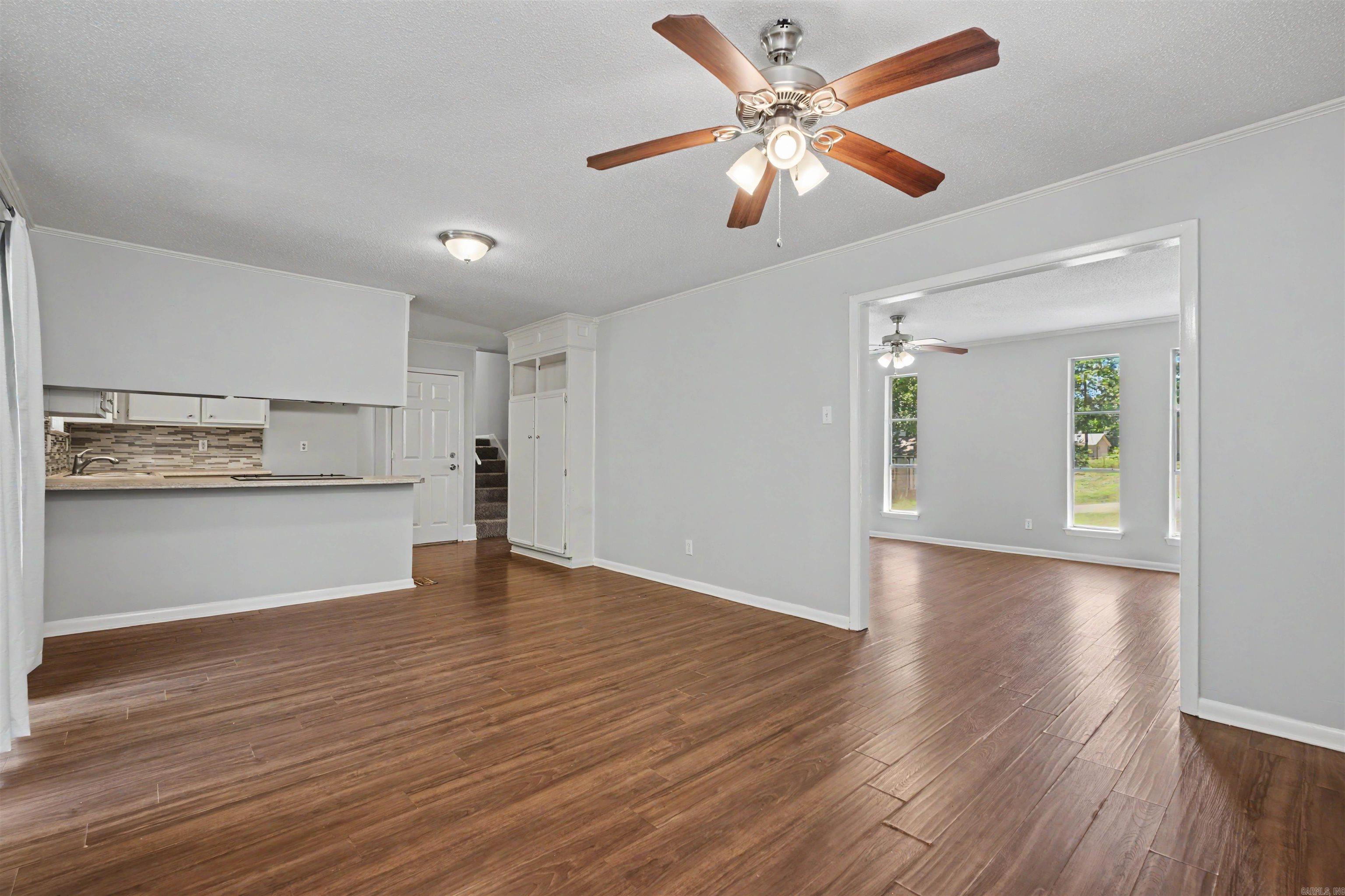 VERVACK HILLS - Residential