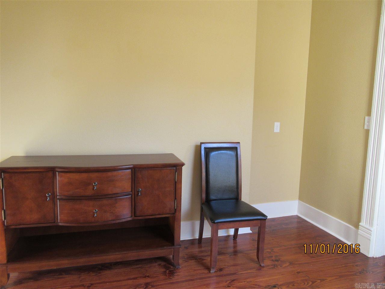 CITY OF LR L1 - Residential