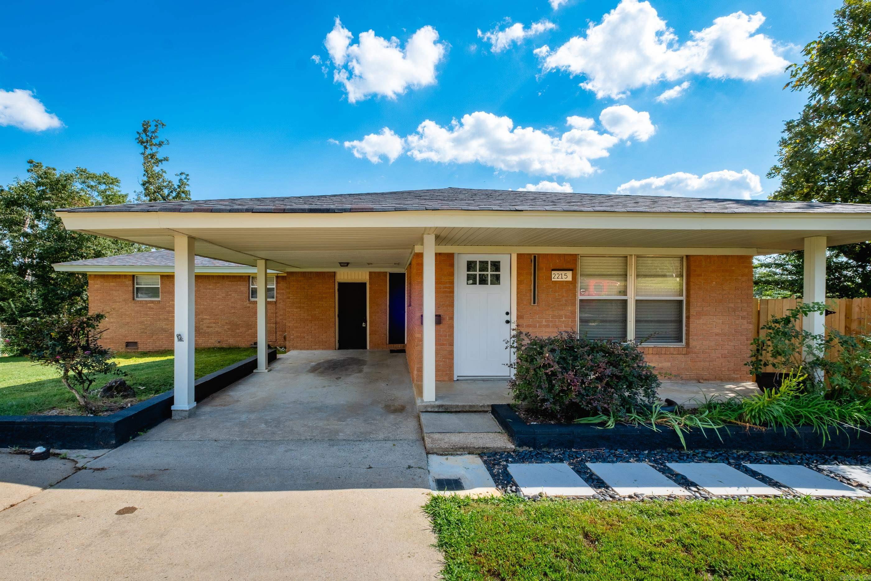 SMITH HEIGHTS - Residential
