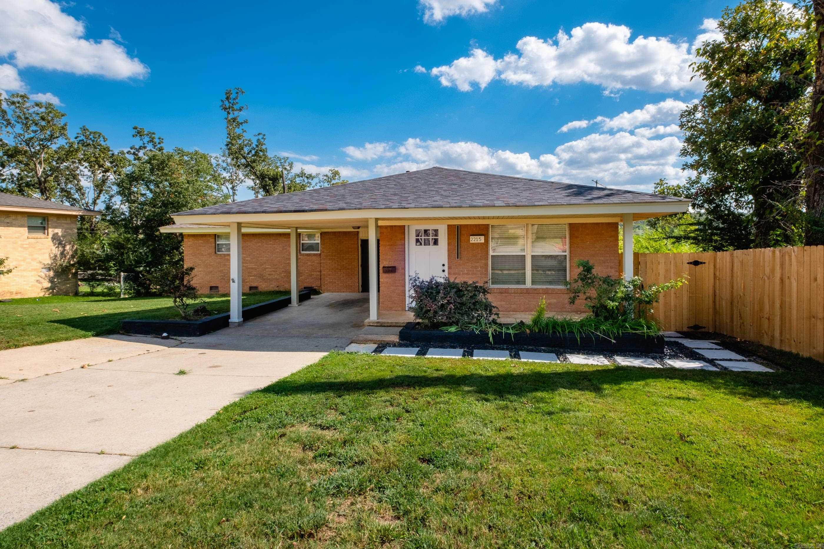 SMITH HEIGHTS - Residential