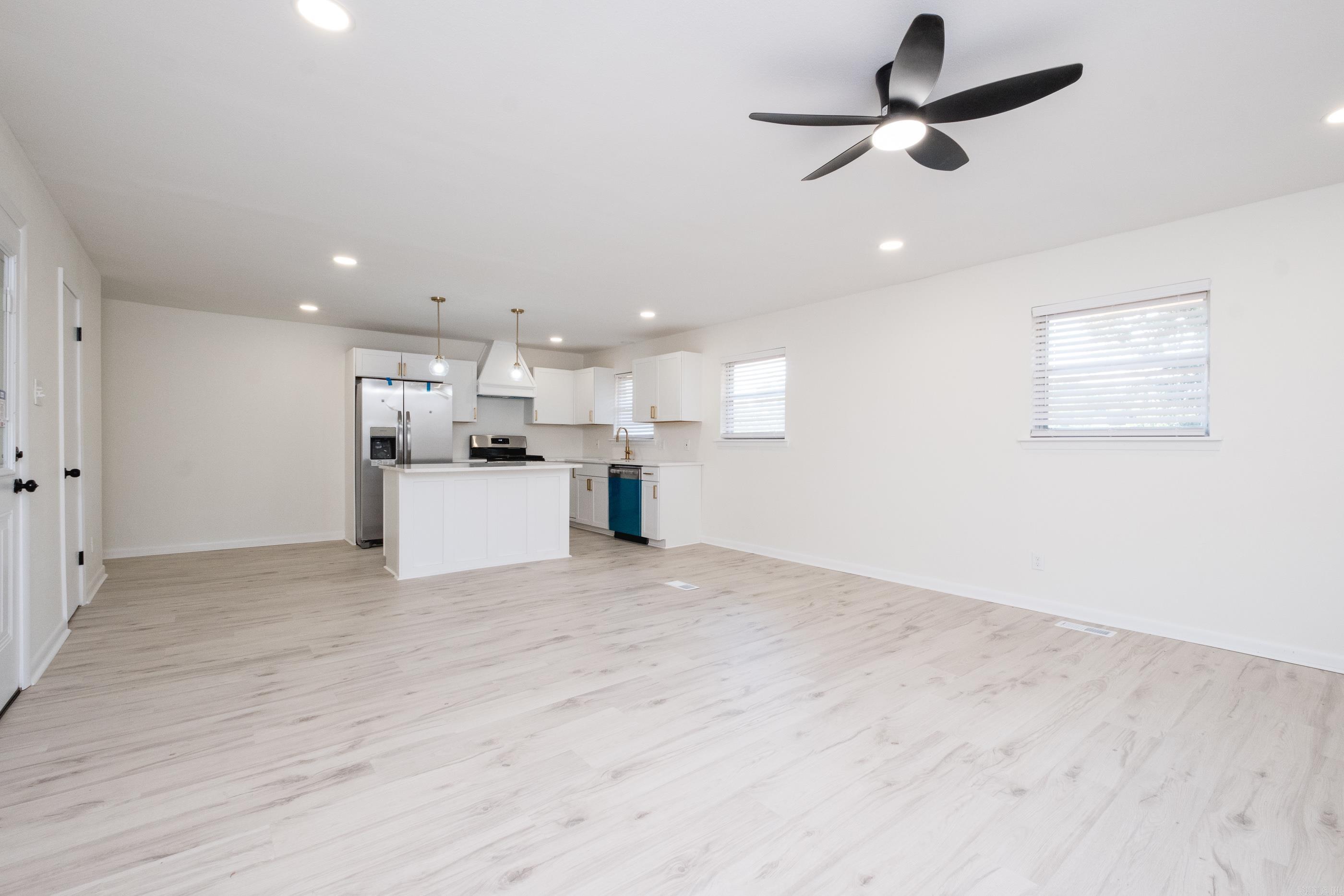 SMITH HEIGHTS - Residential