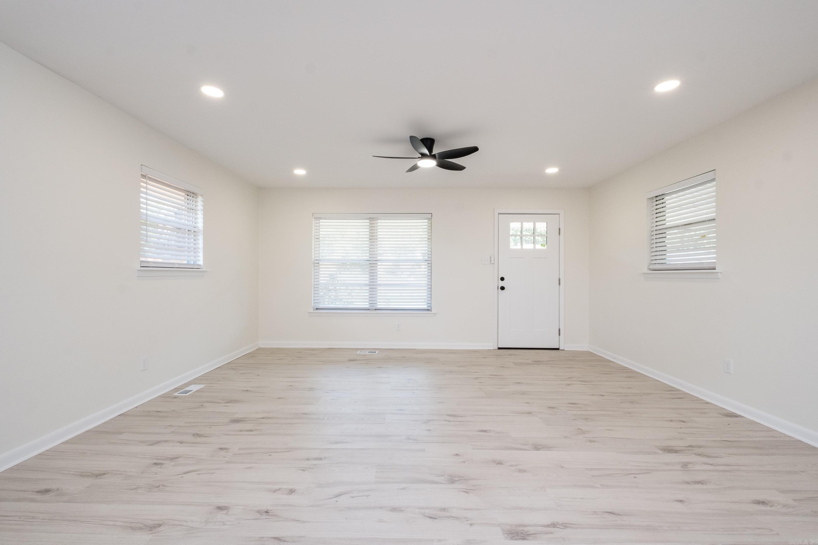 SMITH HEIGHTS - Residential