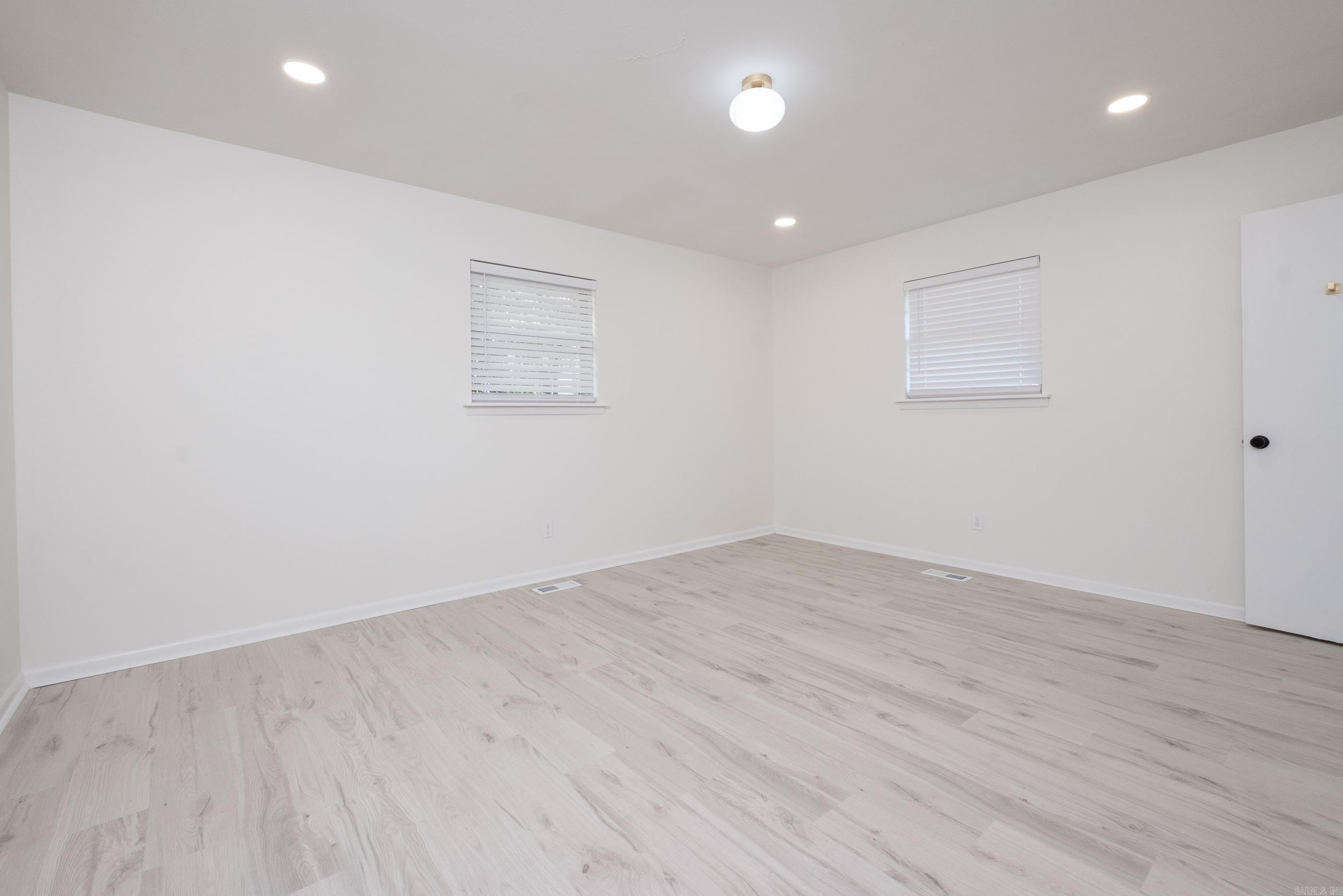 SMITH HEIGHTS - Residential