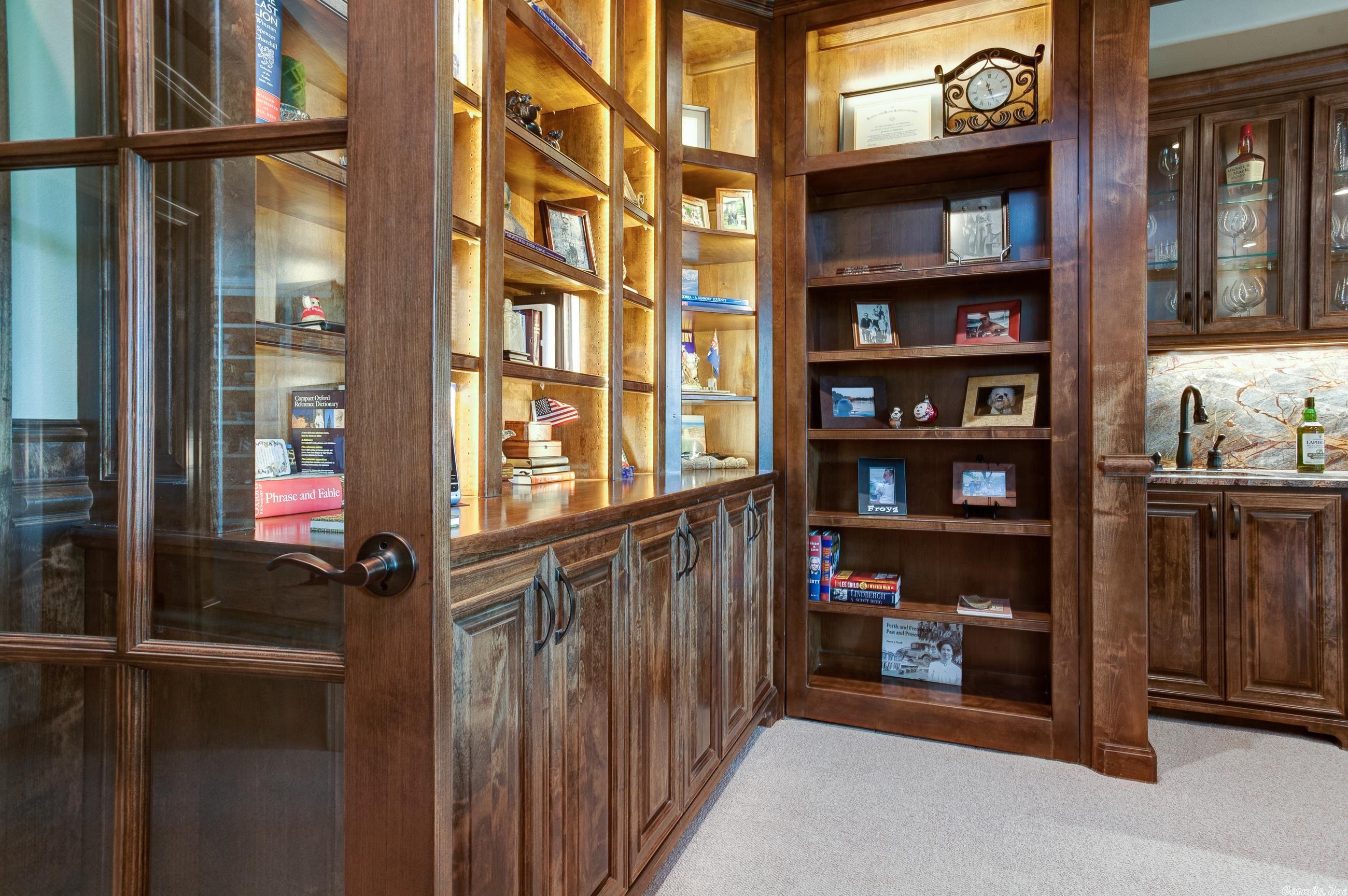 HICKORY POINTE ADDN - Residential