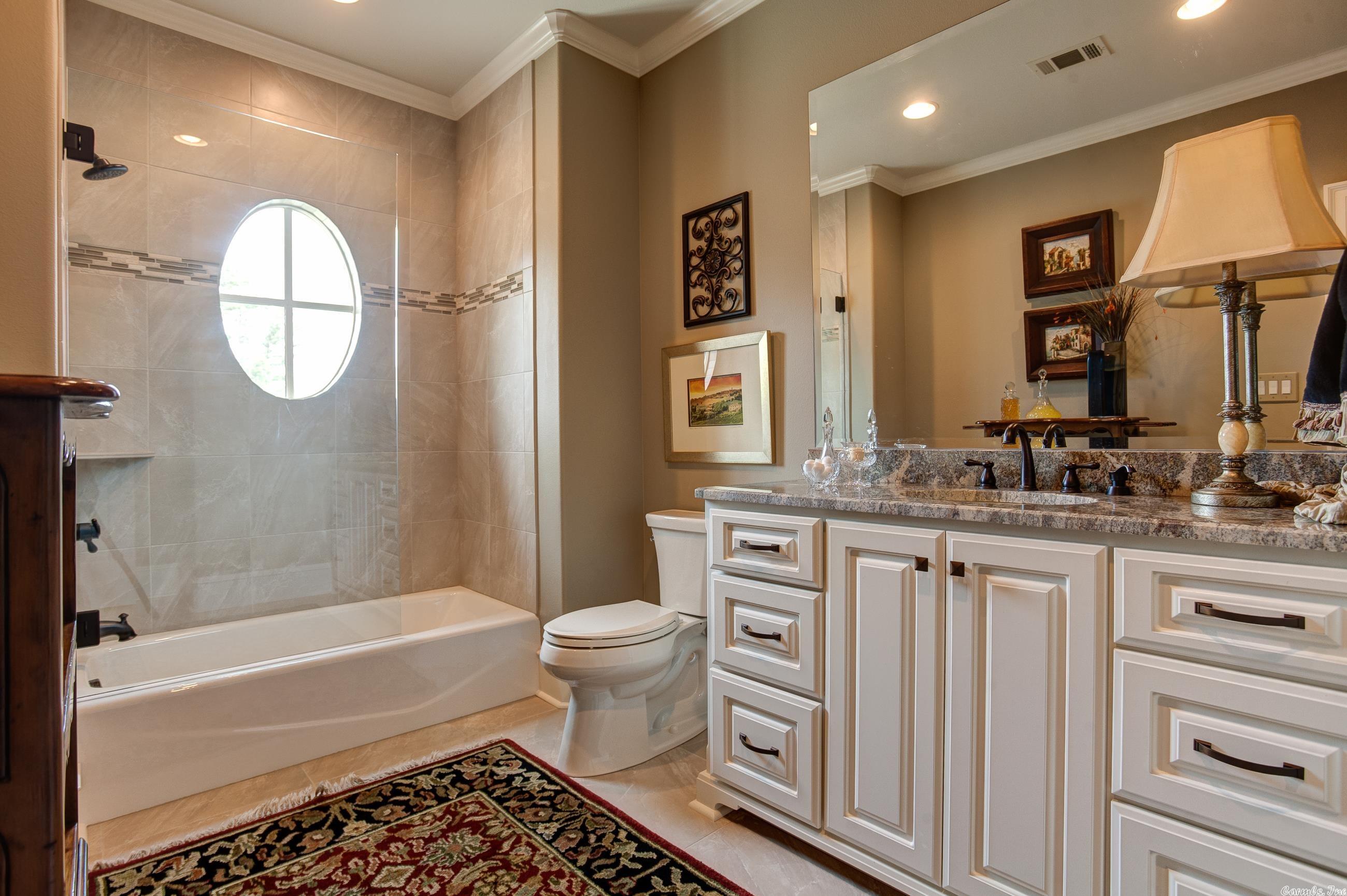 HICKORY POINTE ADDN - Residential