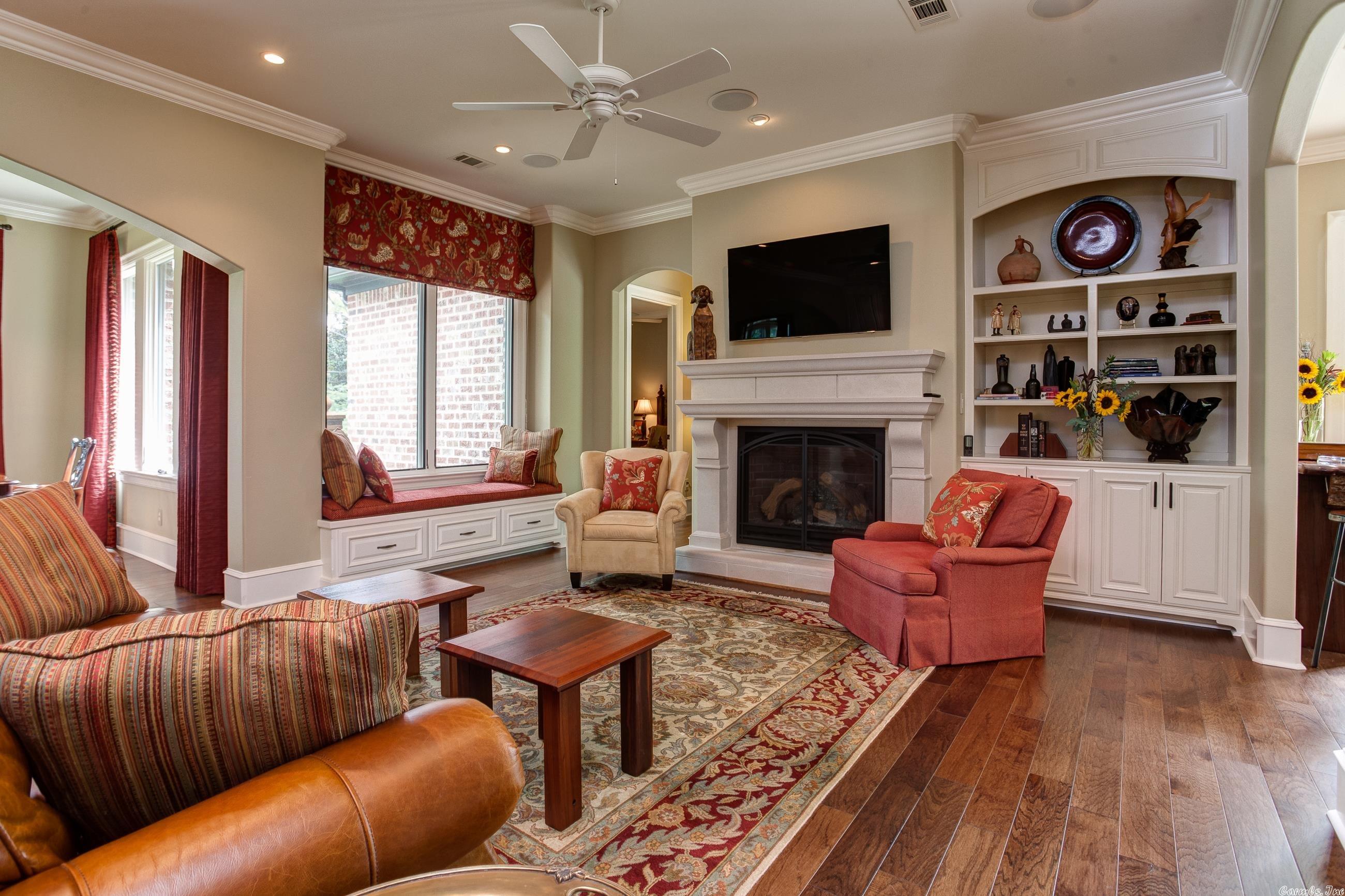 HICKORY POINTE ADDN - Residential
