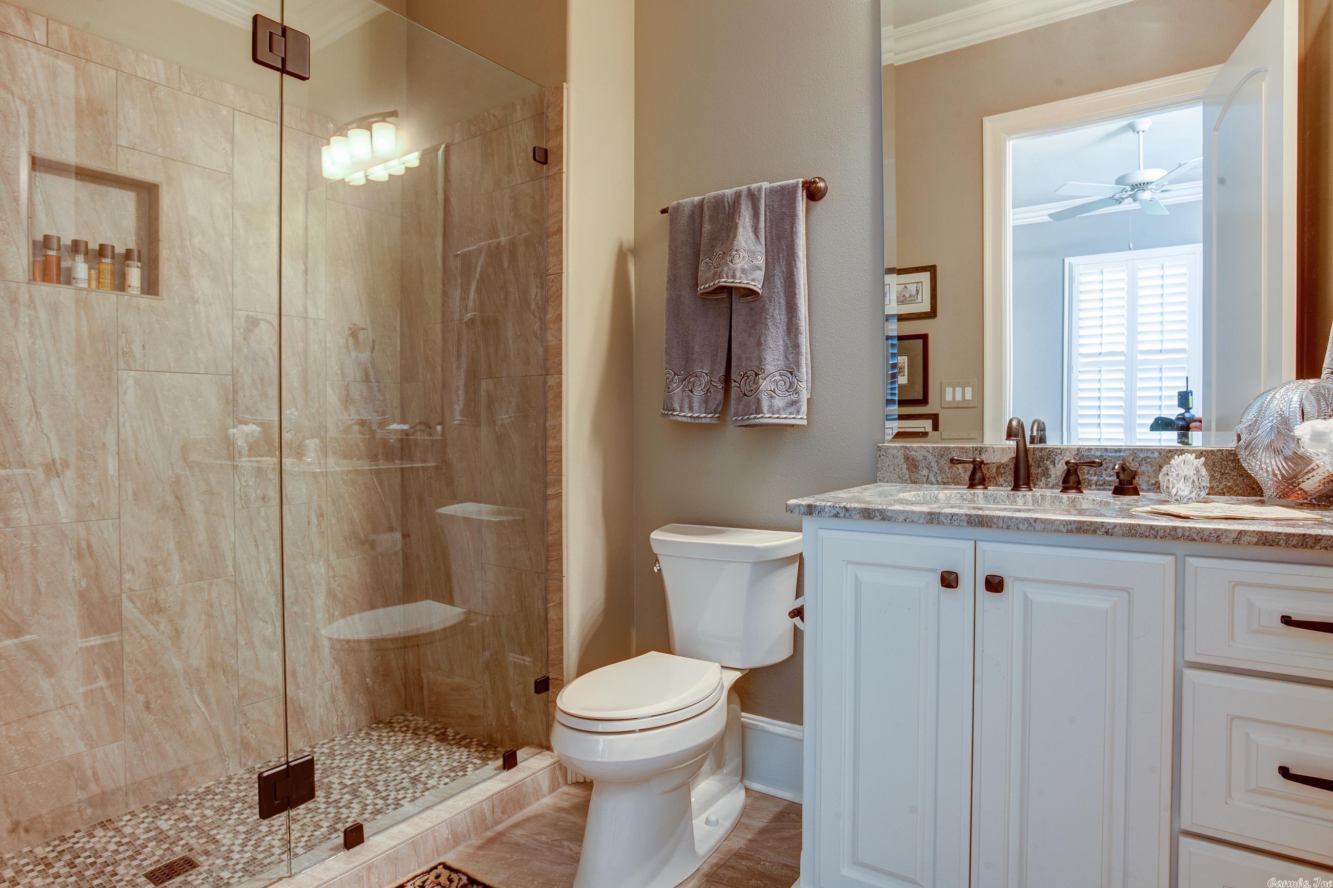 HICKORY POINTE ADDN - Residential