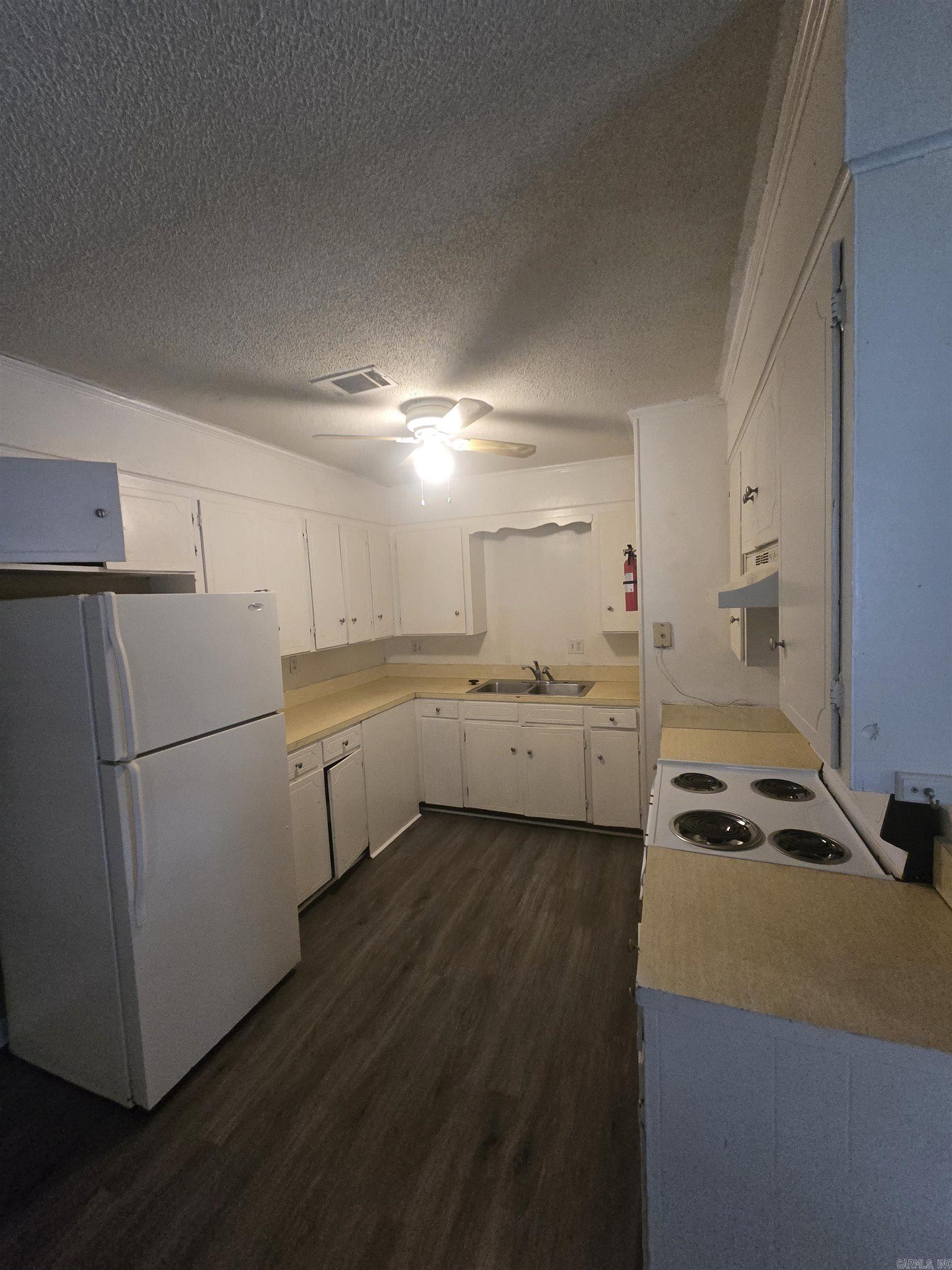 Patriot Manor - Residential Lease