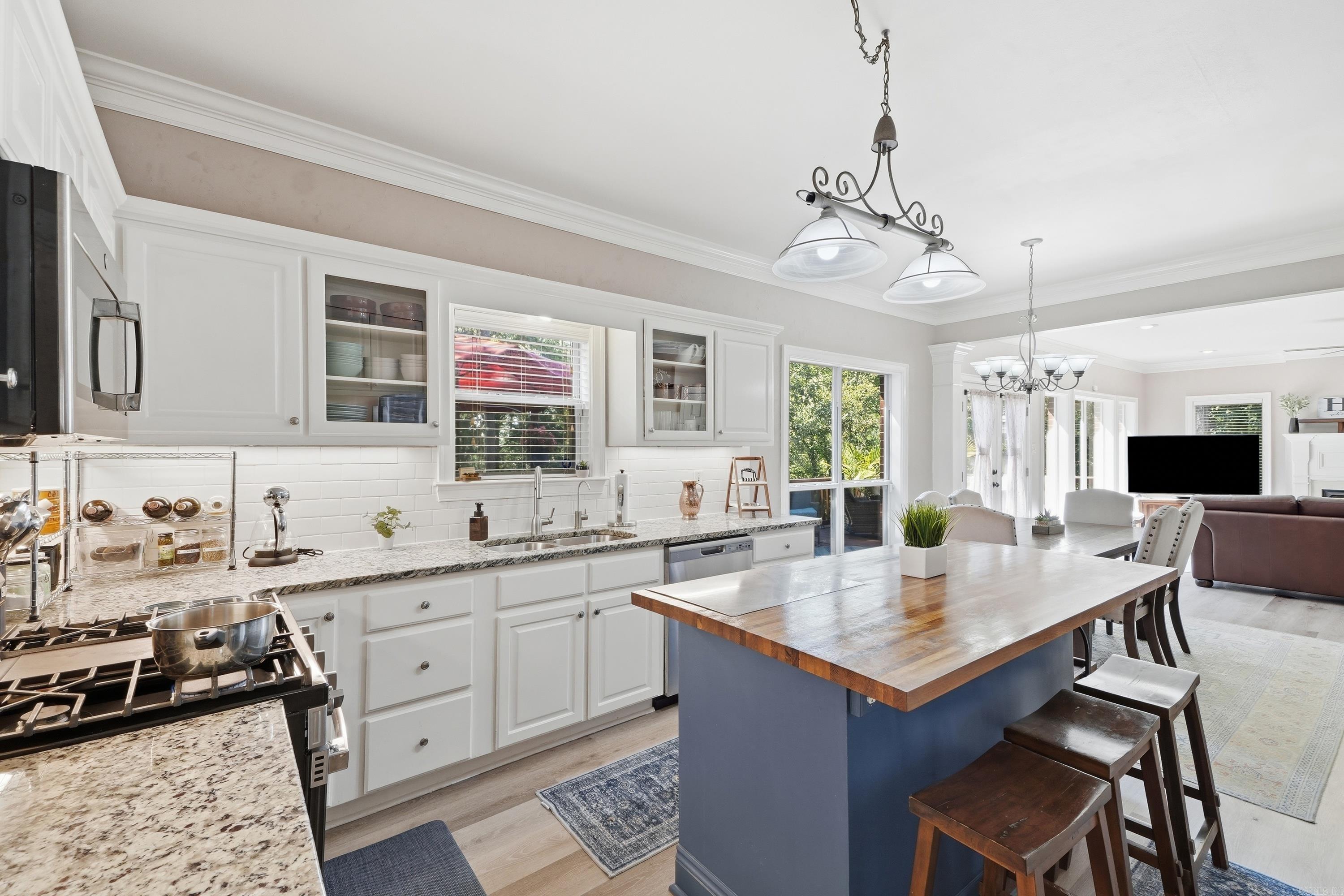 RICHLAND HILLS - Residential