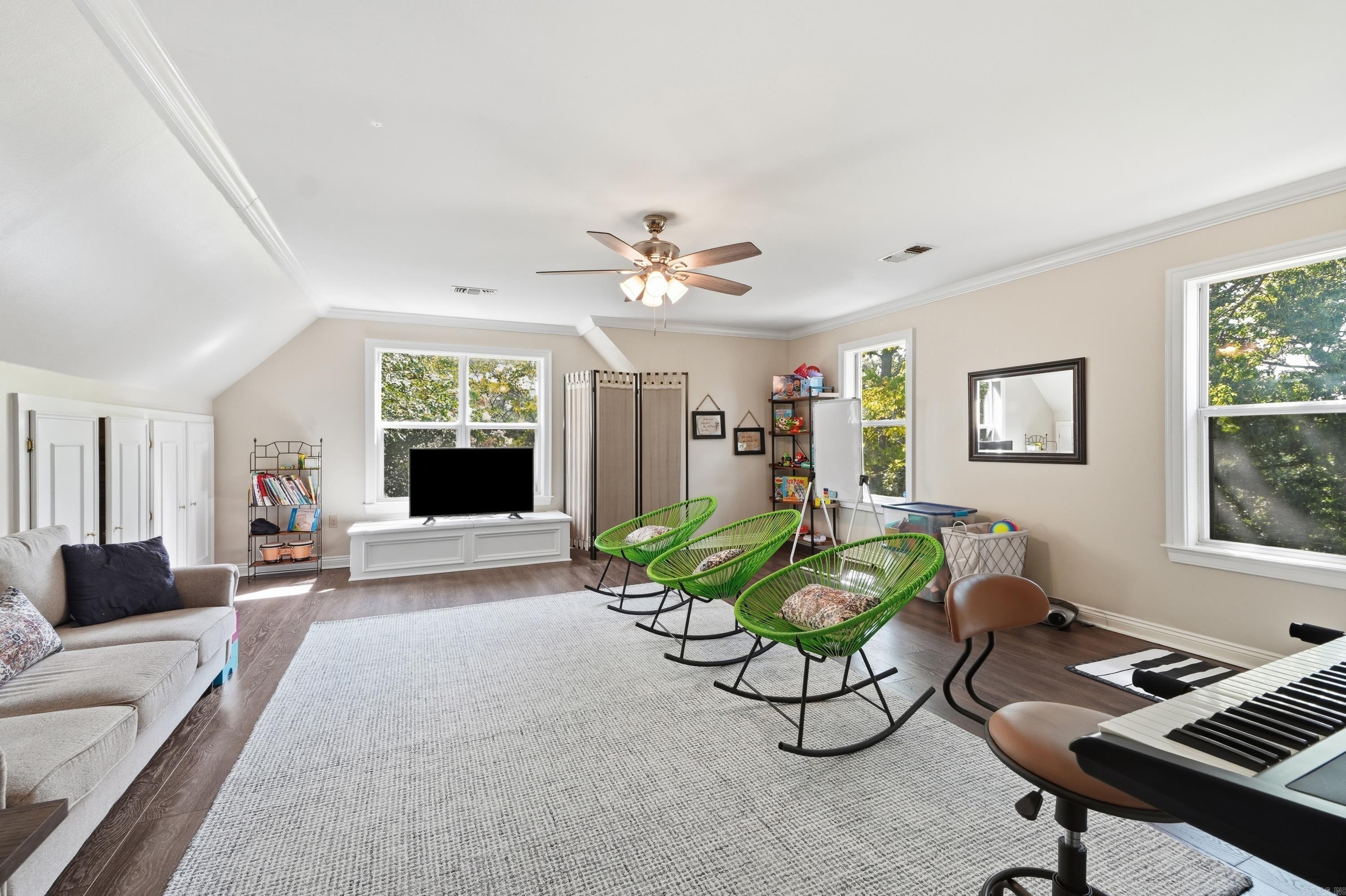 RICHLAND HILLS - Residential