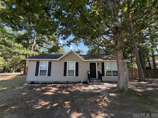 Recently remodeled and move-in ready, this charming 3-bedroom, 1.5-bath home sits on a large corner lot and offers plenty of space both inside and out. Updates include fresh paint, new flooring, and brand-new appliances, giving the home a modern feel while maintaining its cozy appeal. Don’t miss this opportunity to own an updated home with a spacious yard in a great location.