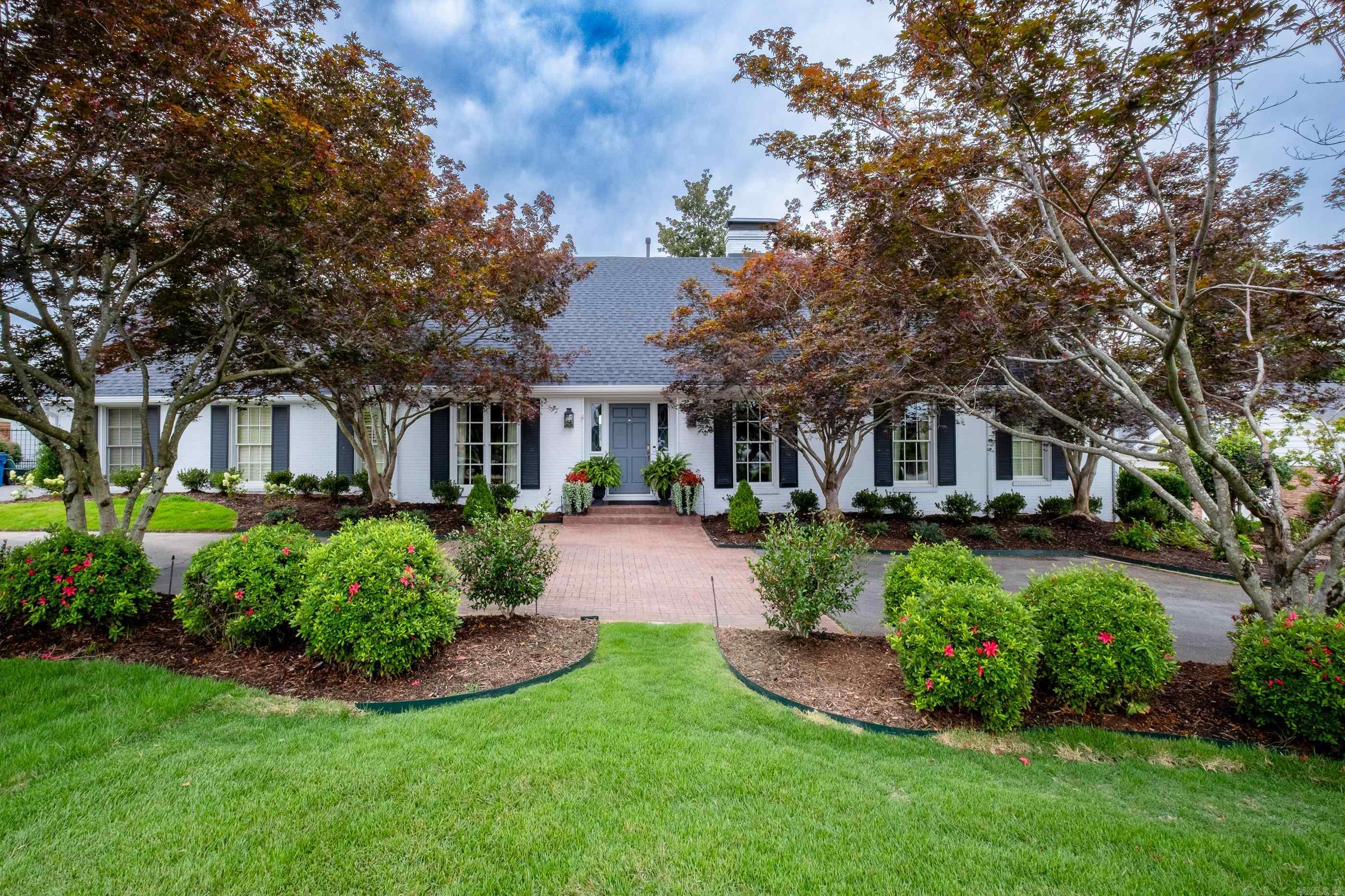 PINNACLE POINT - Residential