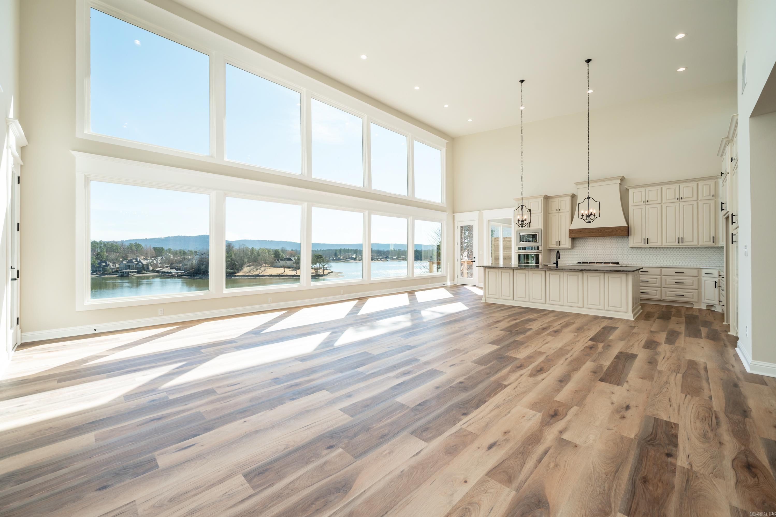Lake View - Residential