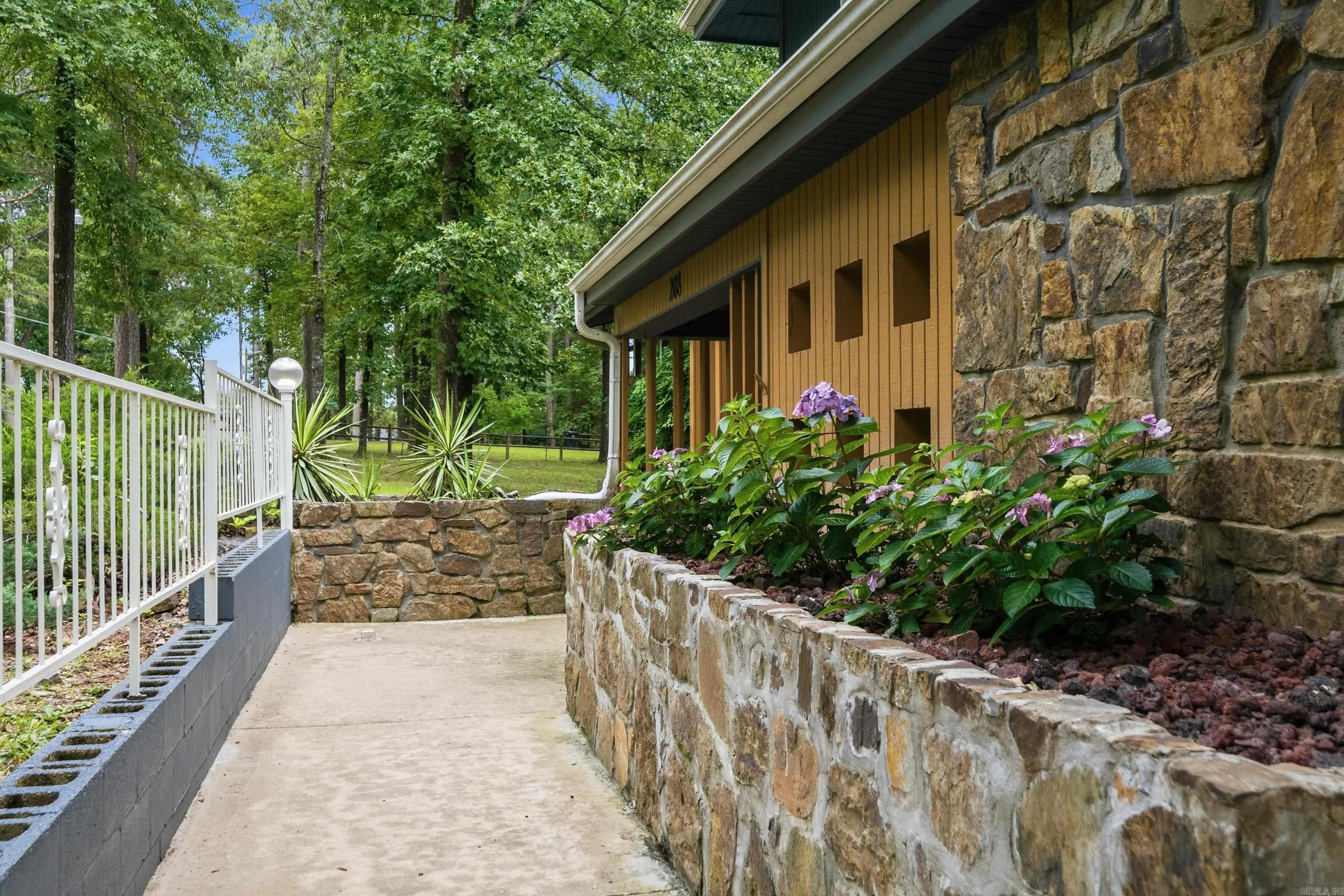 BOLL ESTATES - Residential