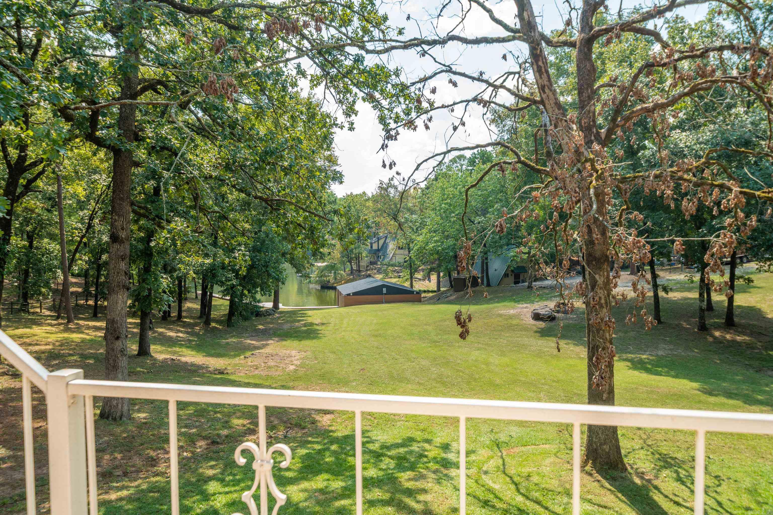 BOLL ESTATES - Residential