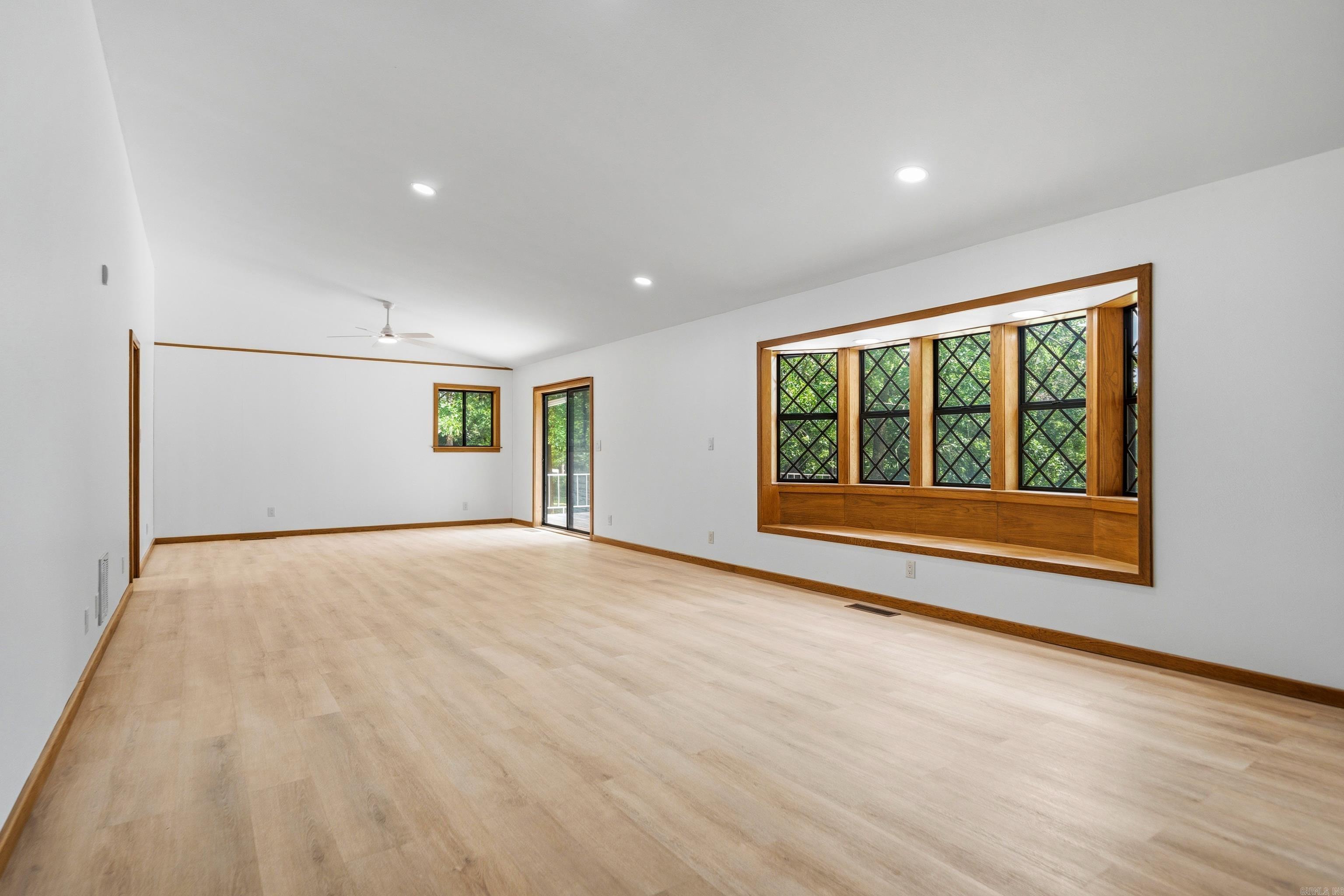 BOLL ESTATES - Residential