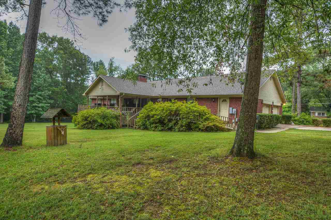 GREEN HILLS - Residential