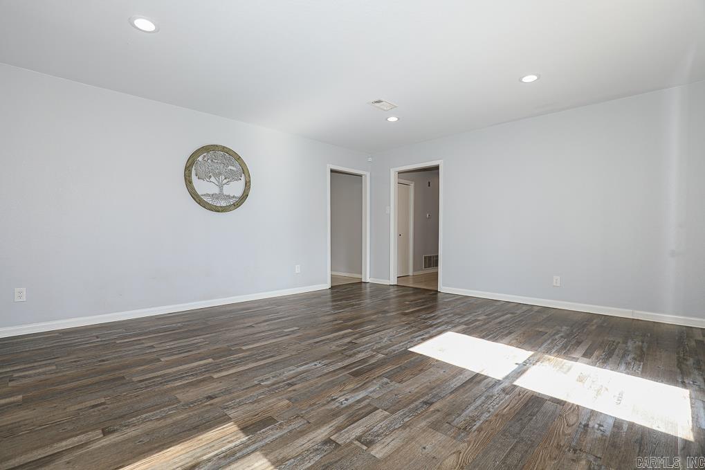 BLOOMFIELD HILLS - Residential