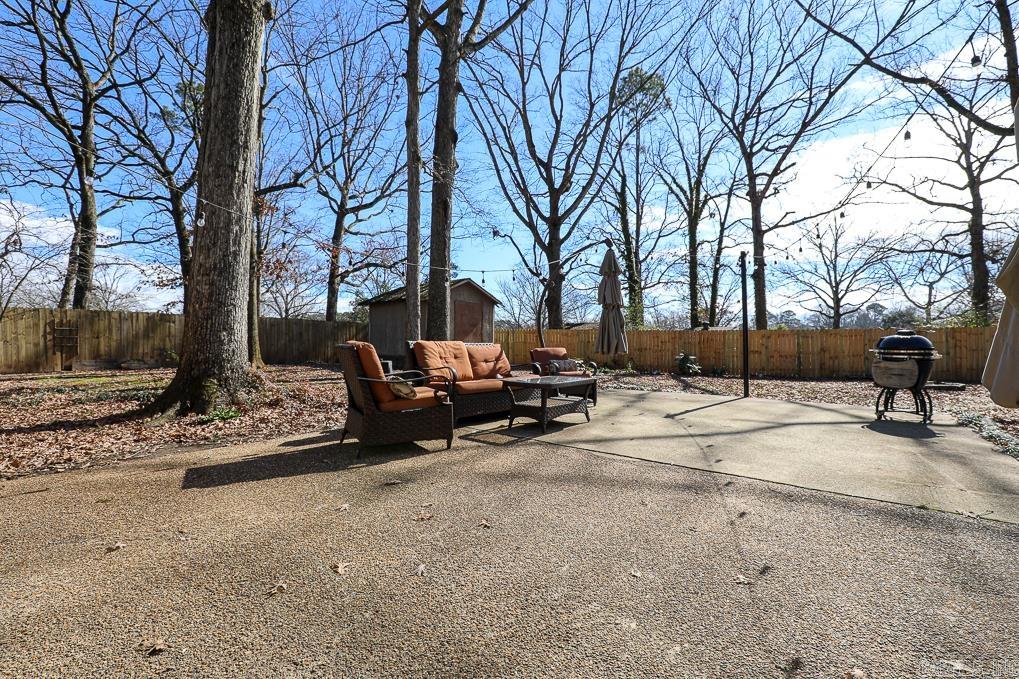 BLOOMFIELD HILLS - Residential