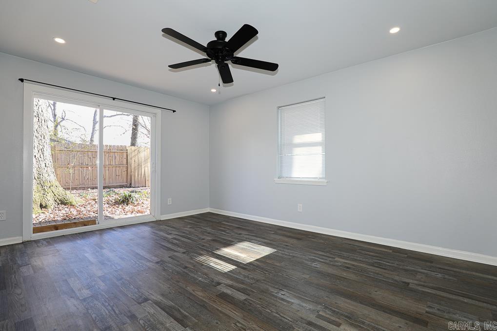 BLOOMFIELD HILLS - Residential