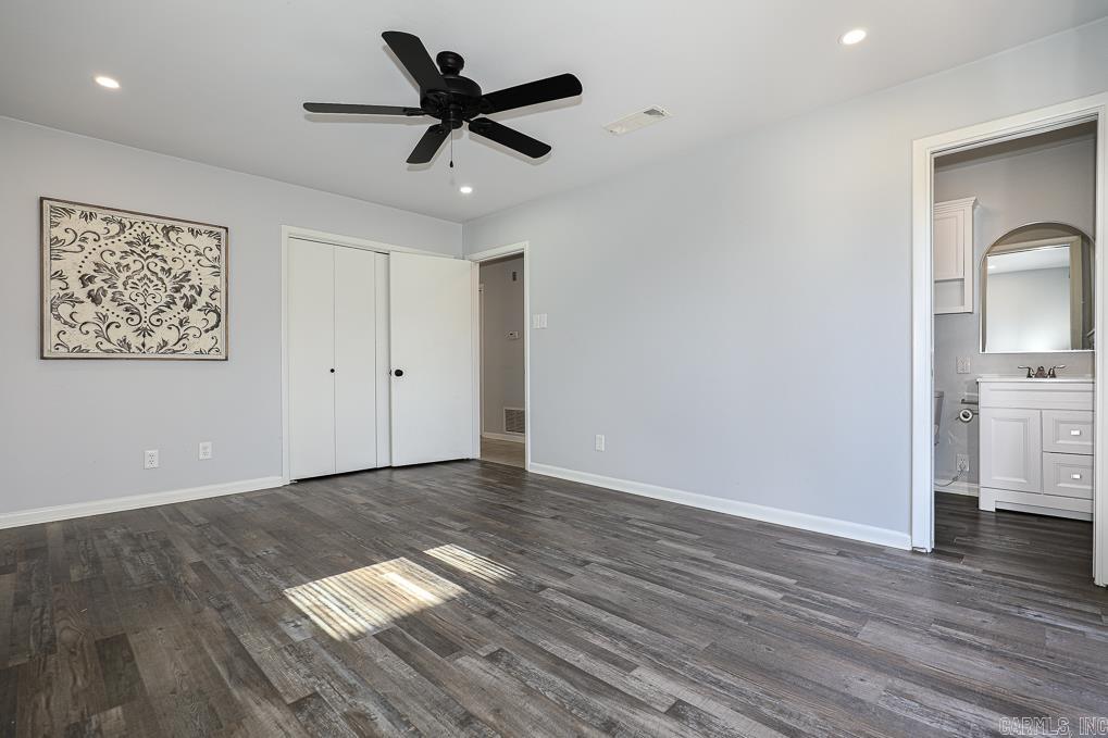 BLOOMFIELD HILLS - Residential
