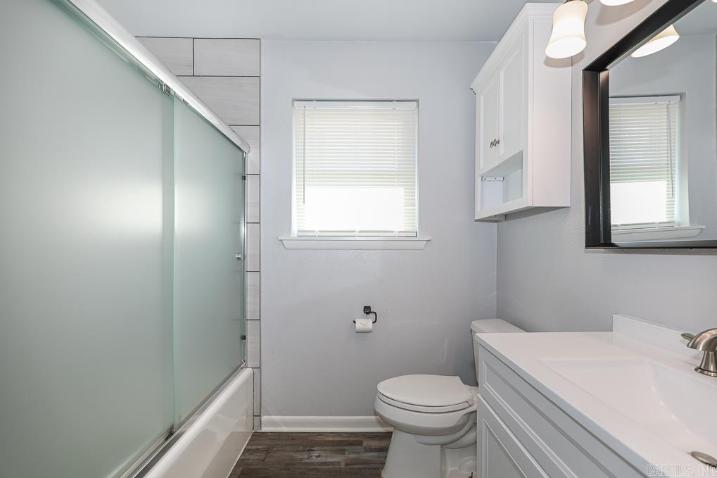BLOOMFIELD HILLS - Residential