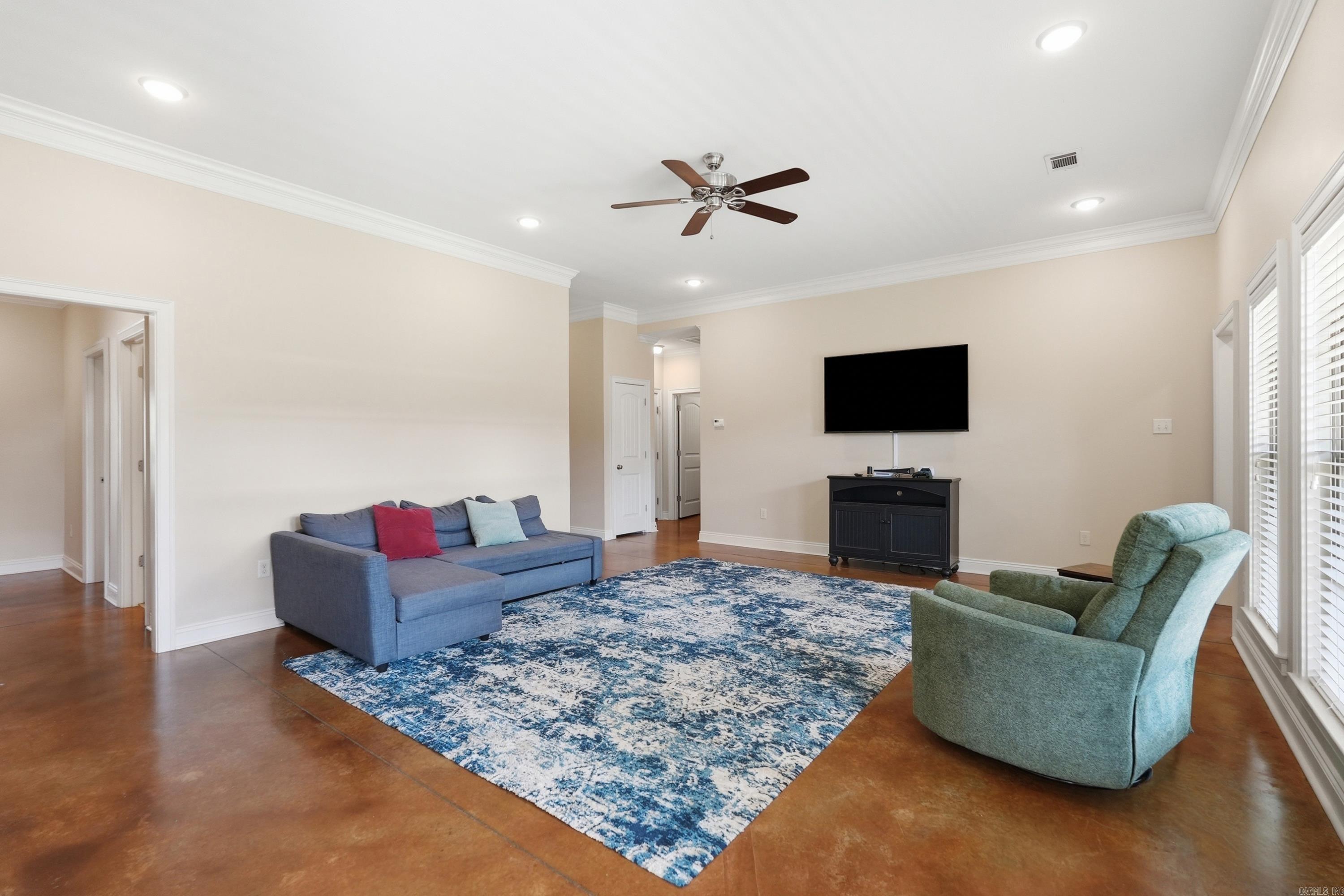 Salem Woods - Residential