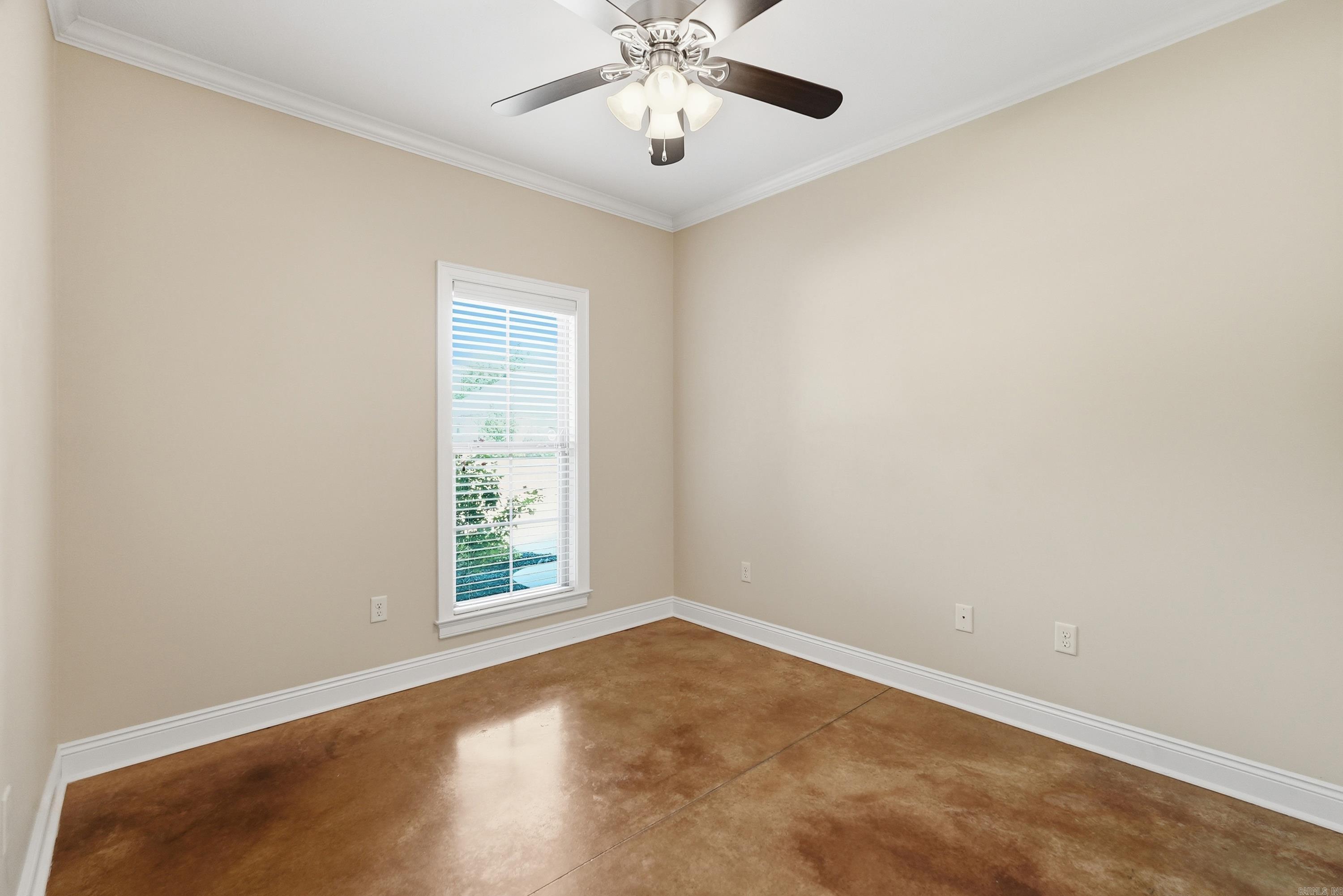 Salem Woods - Residential