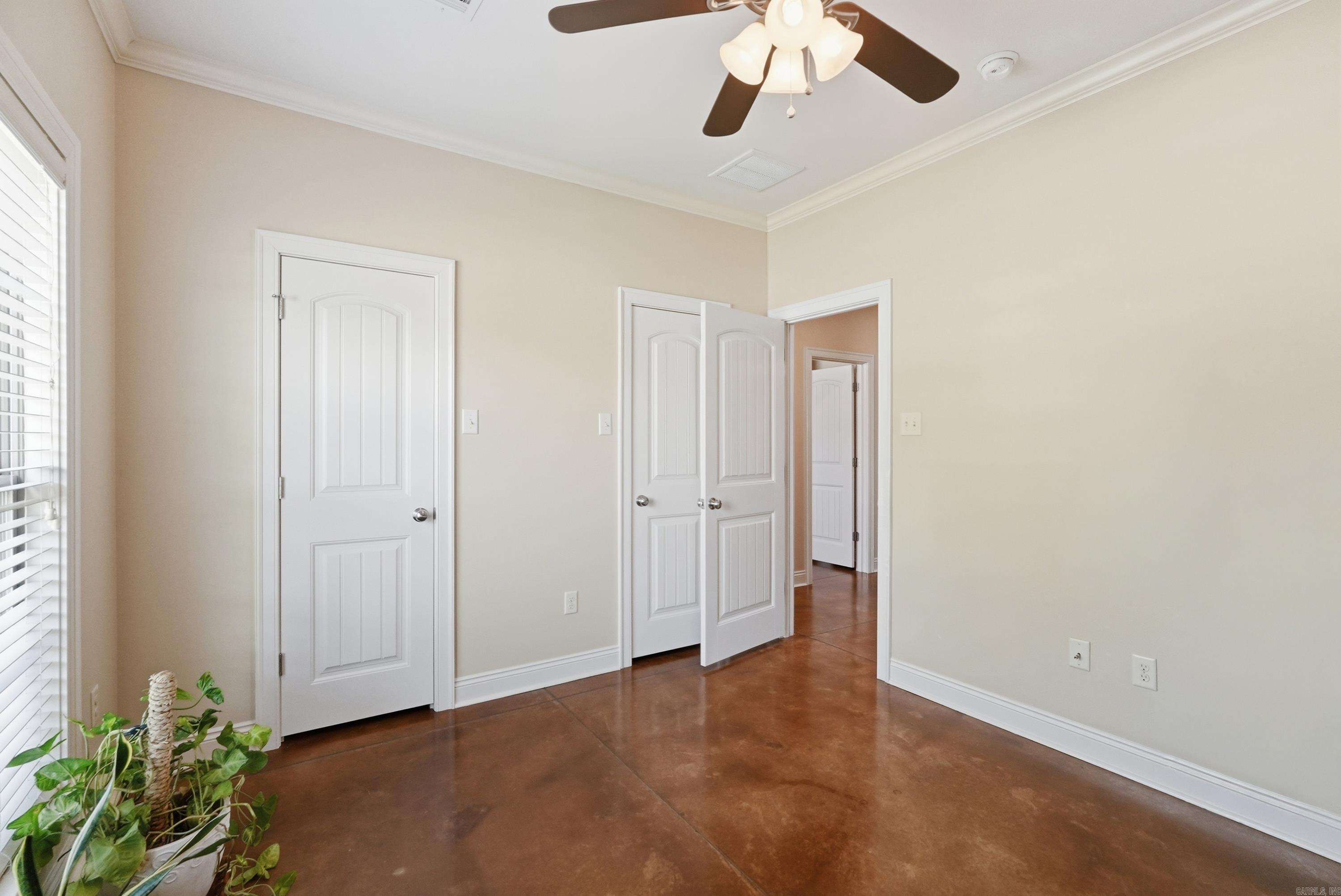 Salem Woods - Residential