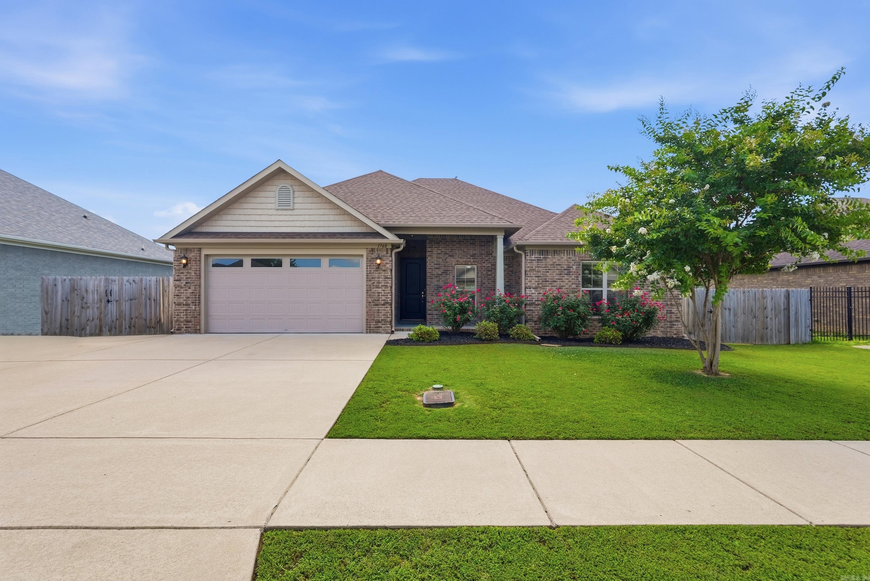 Salem Woods - Residential
