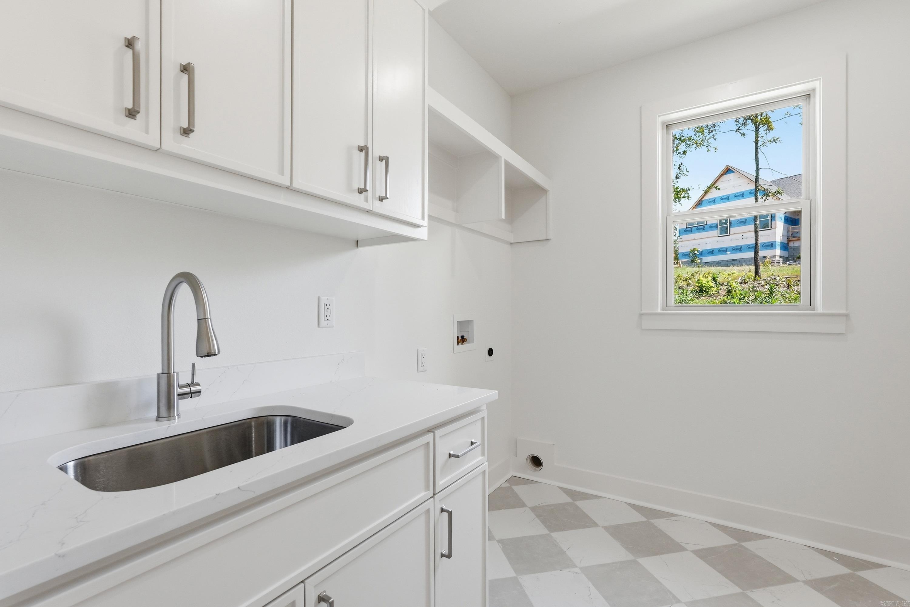 MILLERS GLENN - Residential