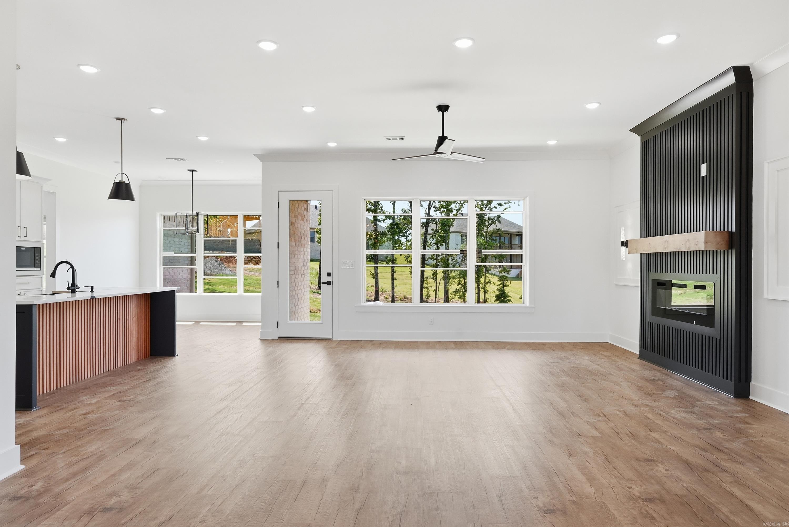 MILLERS GLENN - Residential