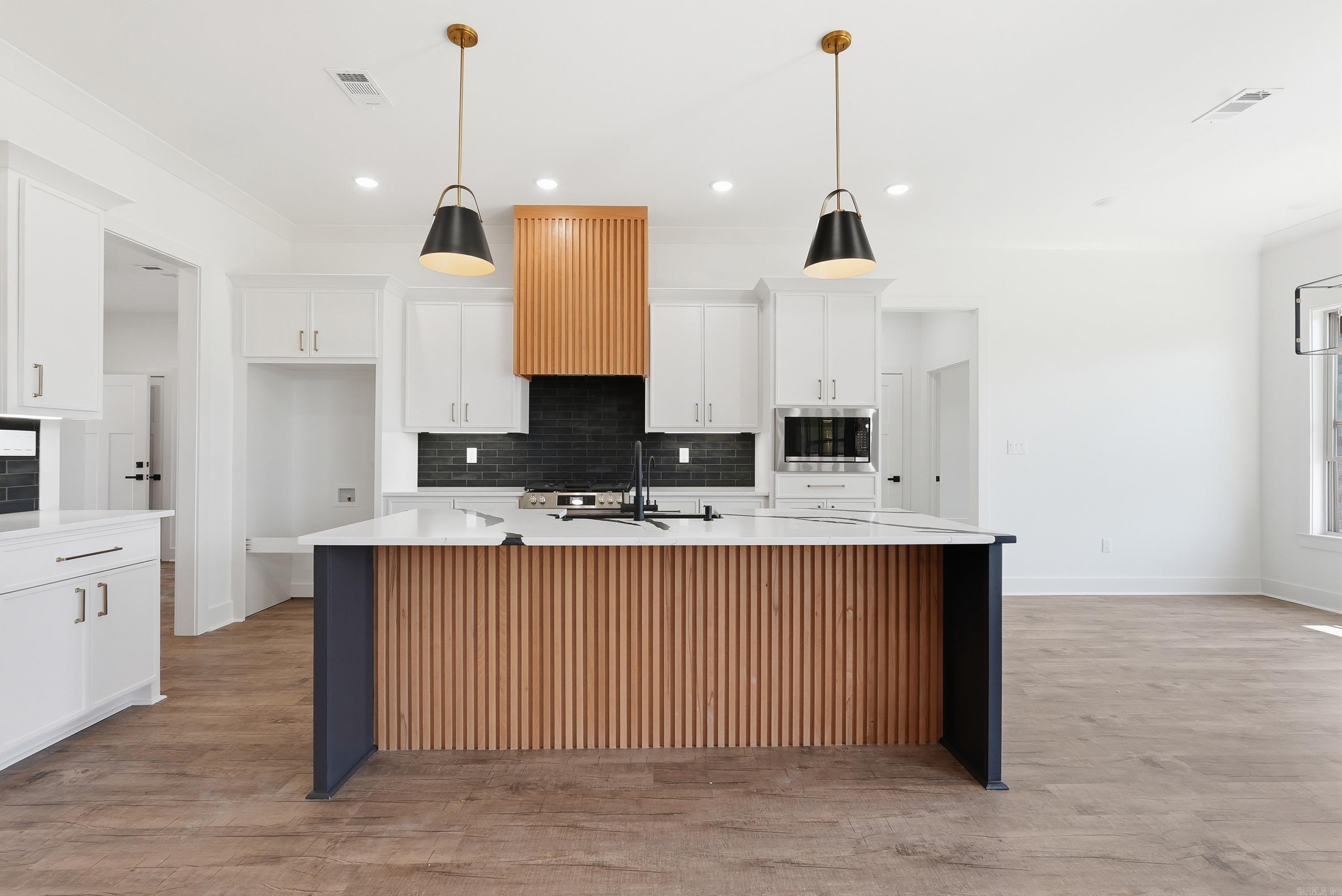 MILLERS GLENN - Residential
